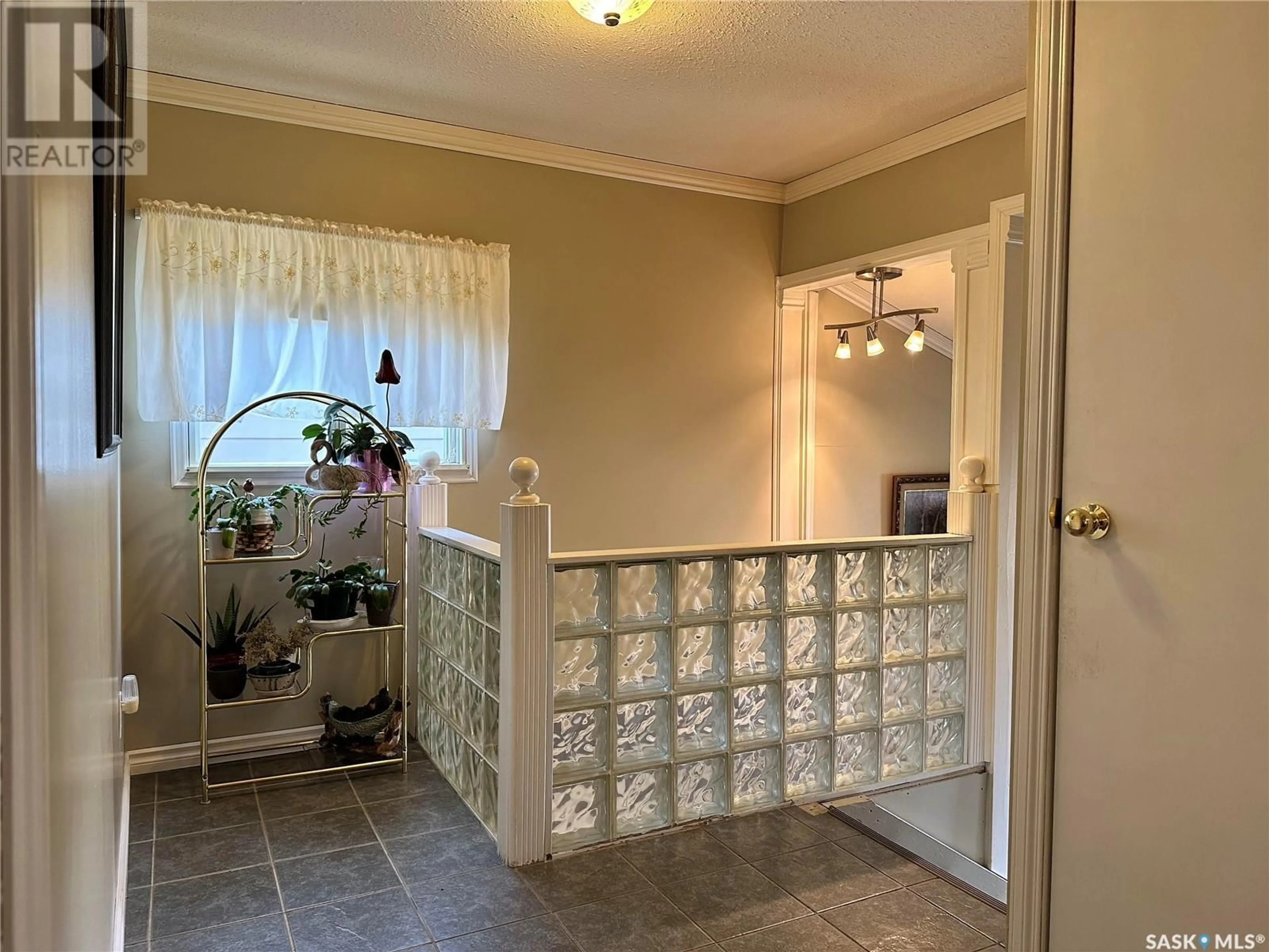 Indoor entryway for 309 3RD STREET, St. Brieux Saskatchewan S0K3V0
