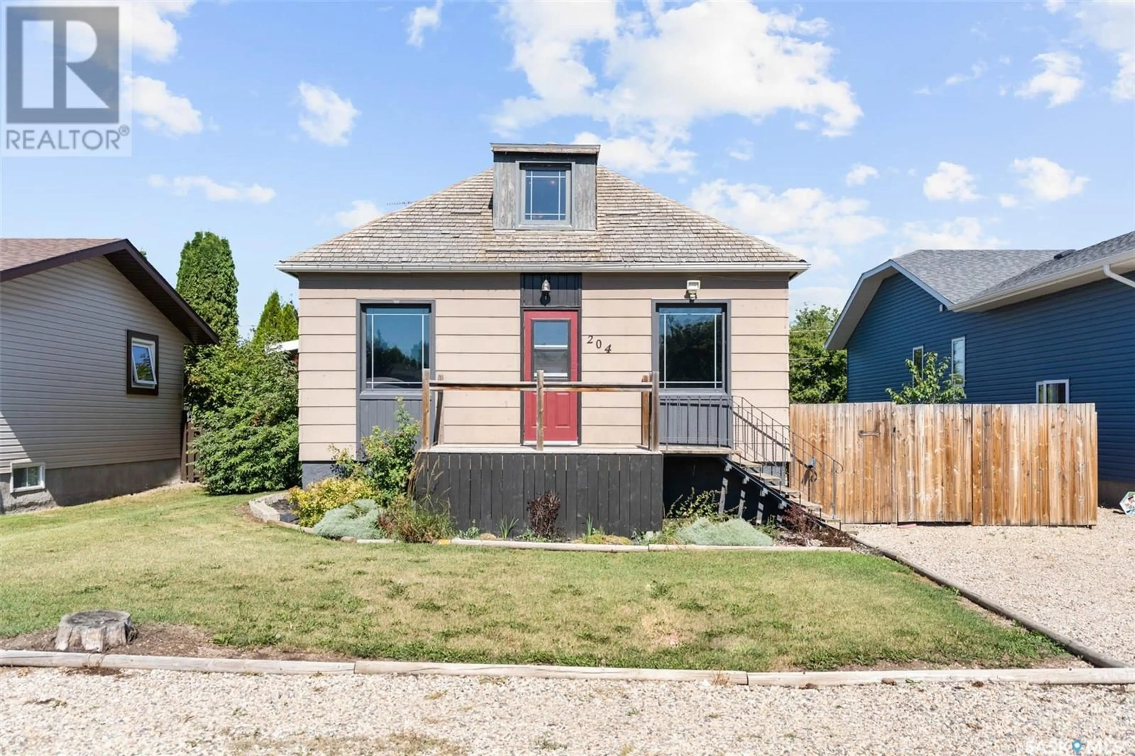 Shed for 204 4TH AVENUE, Watrous Saskatchewan S0K4T0