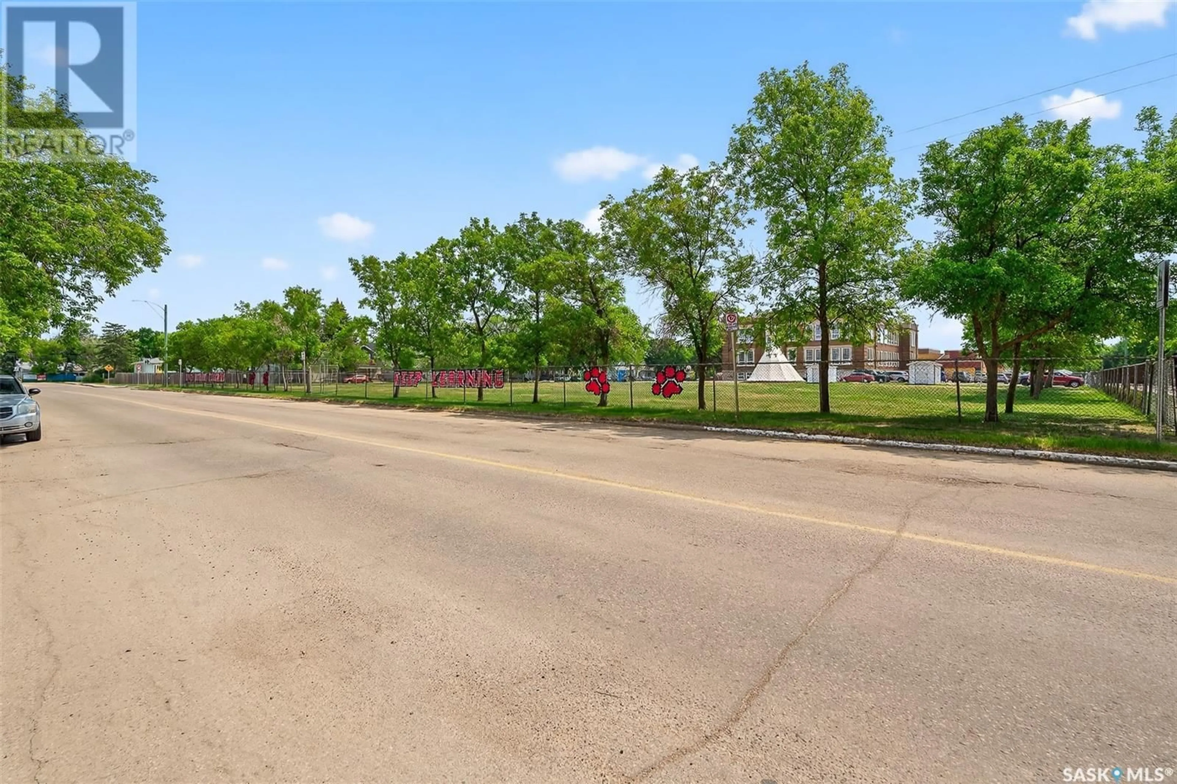 Unknown for 524 SASKATCHEWAN STREET, Moose Jaw Saskatchewan S6H0V5