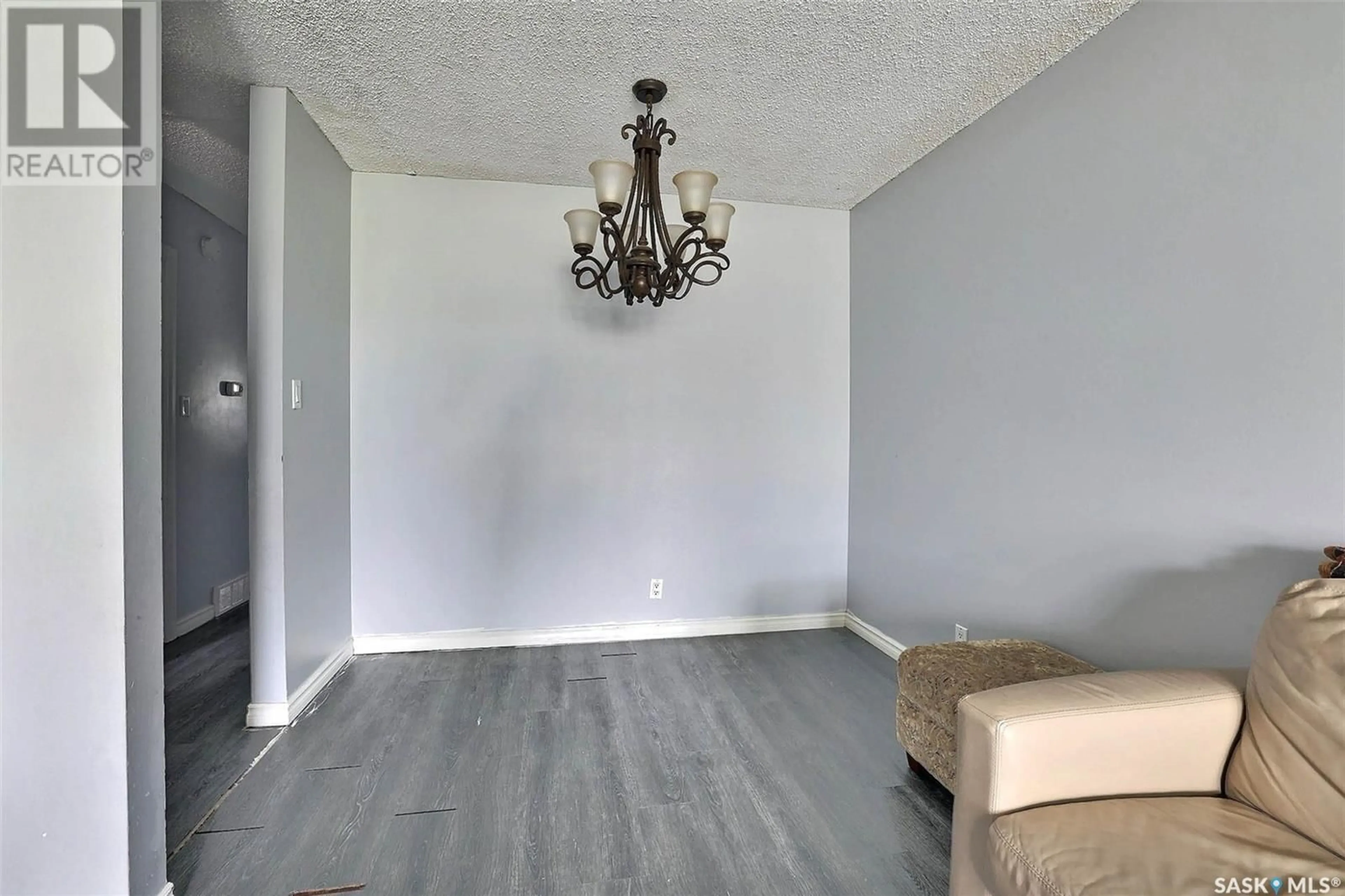 A pic of a room for 12 LYONS STREET, Regina Saskatchewan S4T6G1