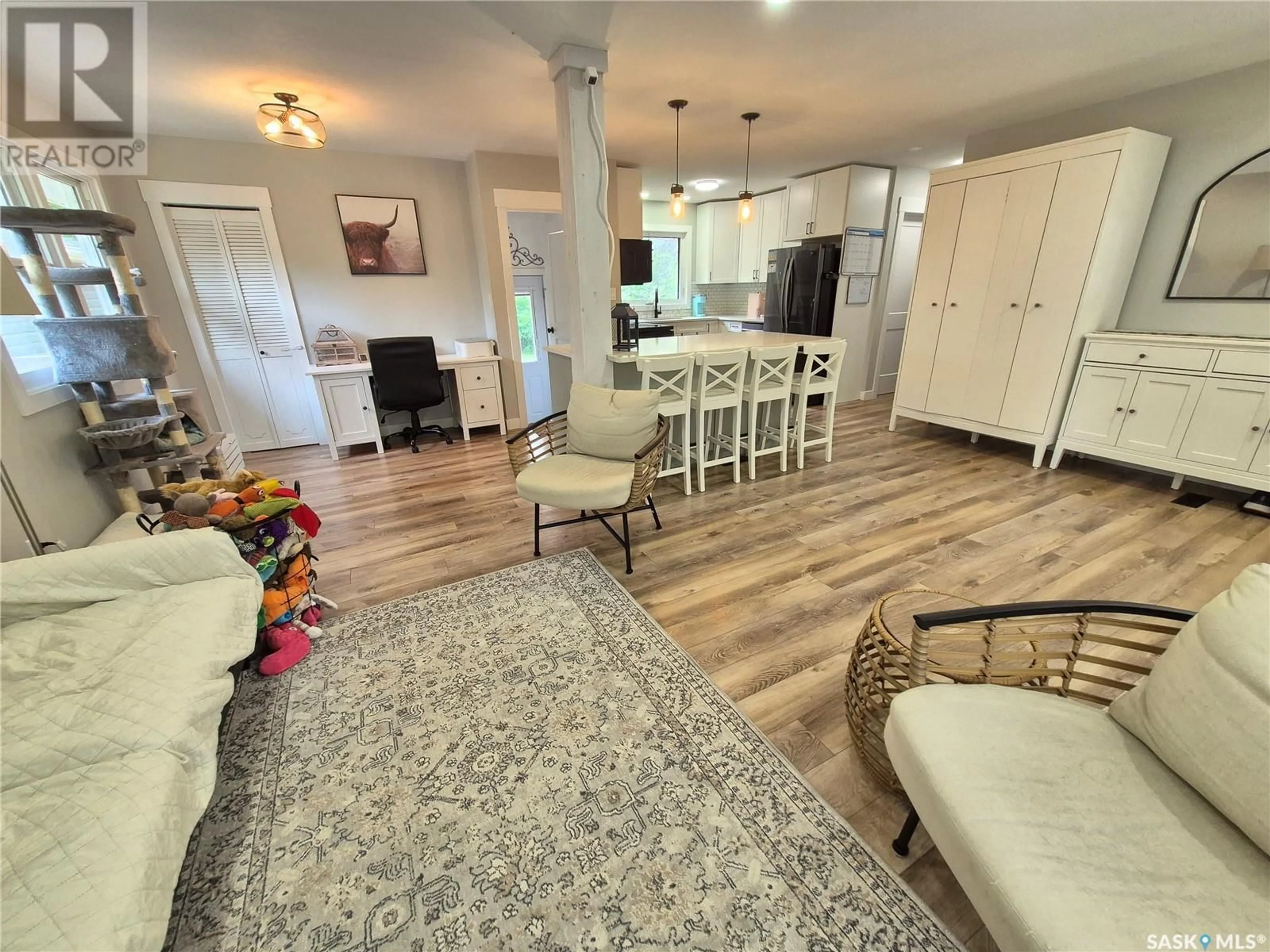 Open concept kitchen, unknown for 415 4TH STREET, Weyburn Saskatchewan S4H0Y8