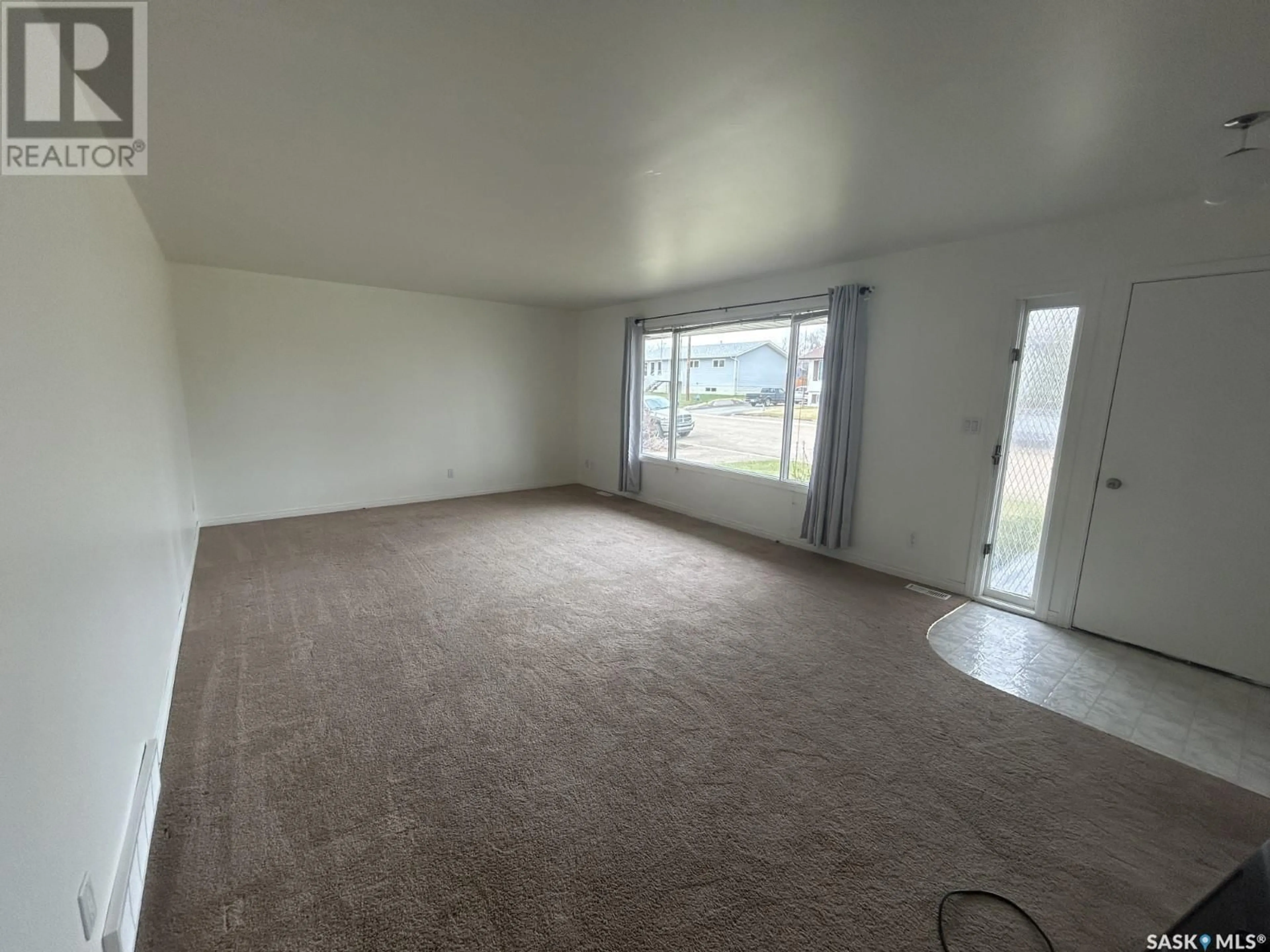 A pic of a room for 142 3RD STREET, Coronach Saskatchewan S0H0Z0