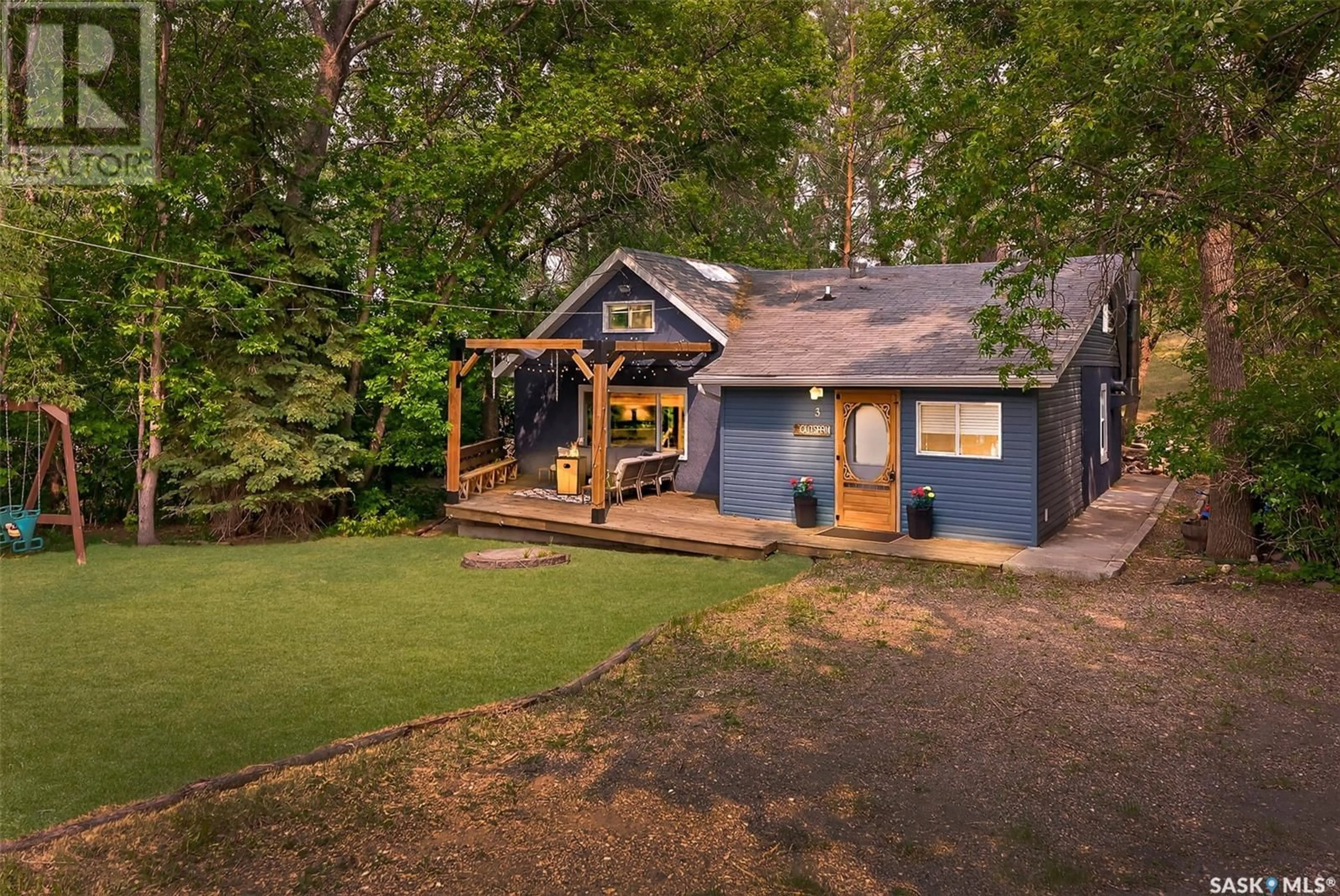 A pic from outside/outdoor area/front of a property/back of a property/a pic from drone, street for 3 ELLIOTT DRIVE, Sun Valley Saskatchewan S6H7W6