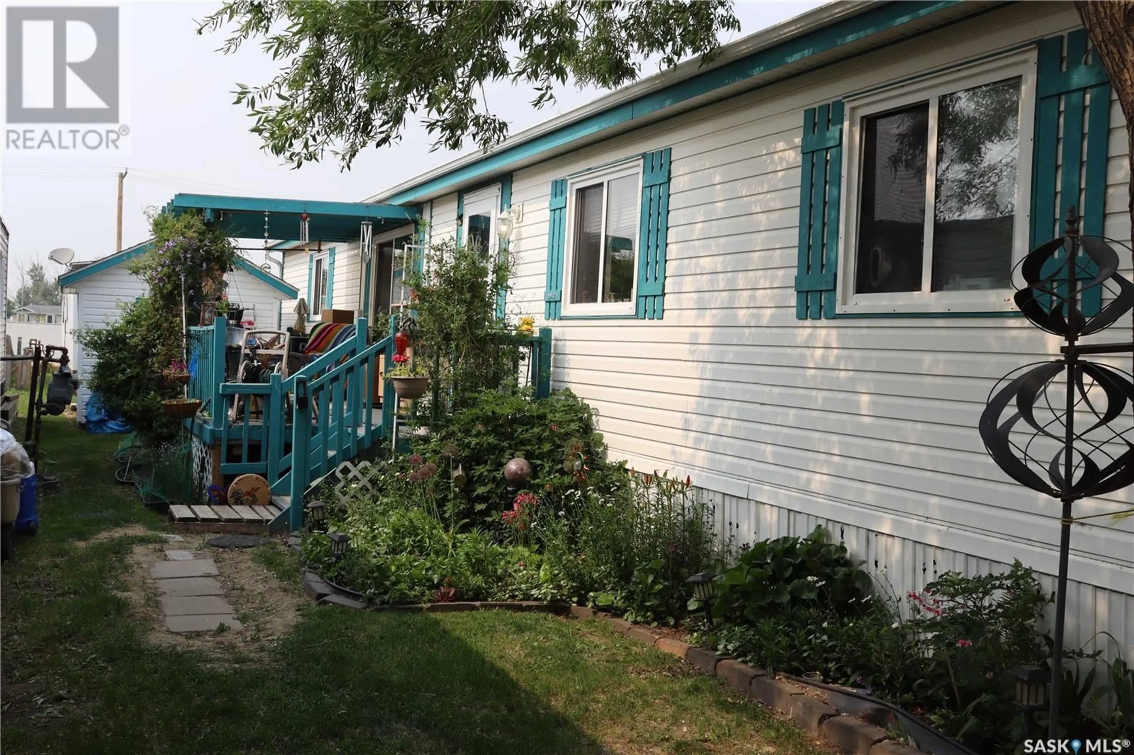 Unknown for E - 12 401 RAILWAY AVENUE, Vanscoy Saskatchewan S0L3J0