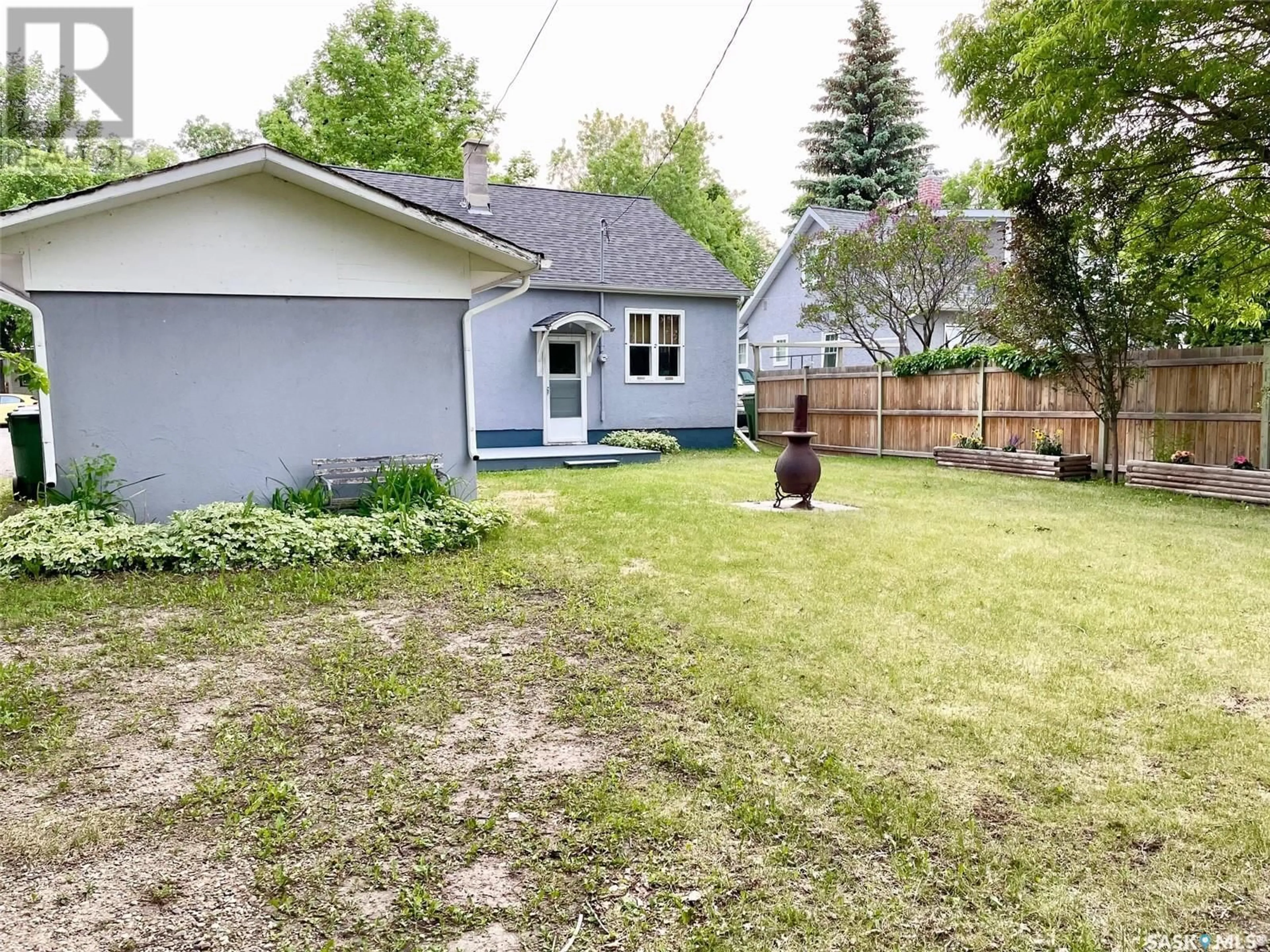 A pic from outside/outdoor area/front of a property/back of a property/a pic from drone, street for 77 FOURTH AVENUE, Yorkton Saskatchewan S3N1A4