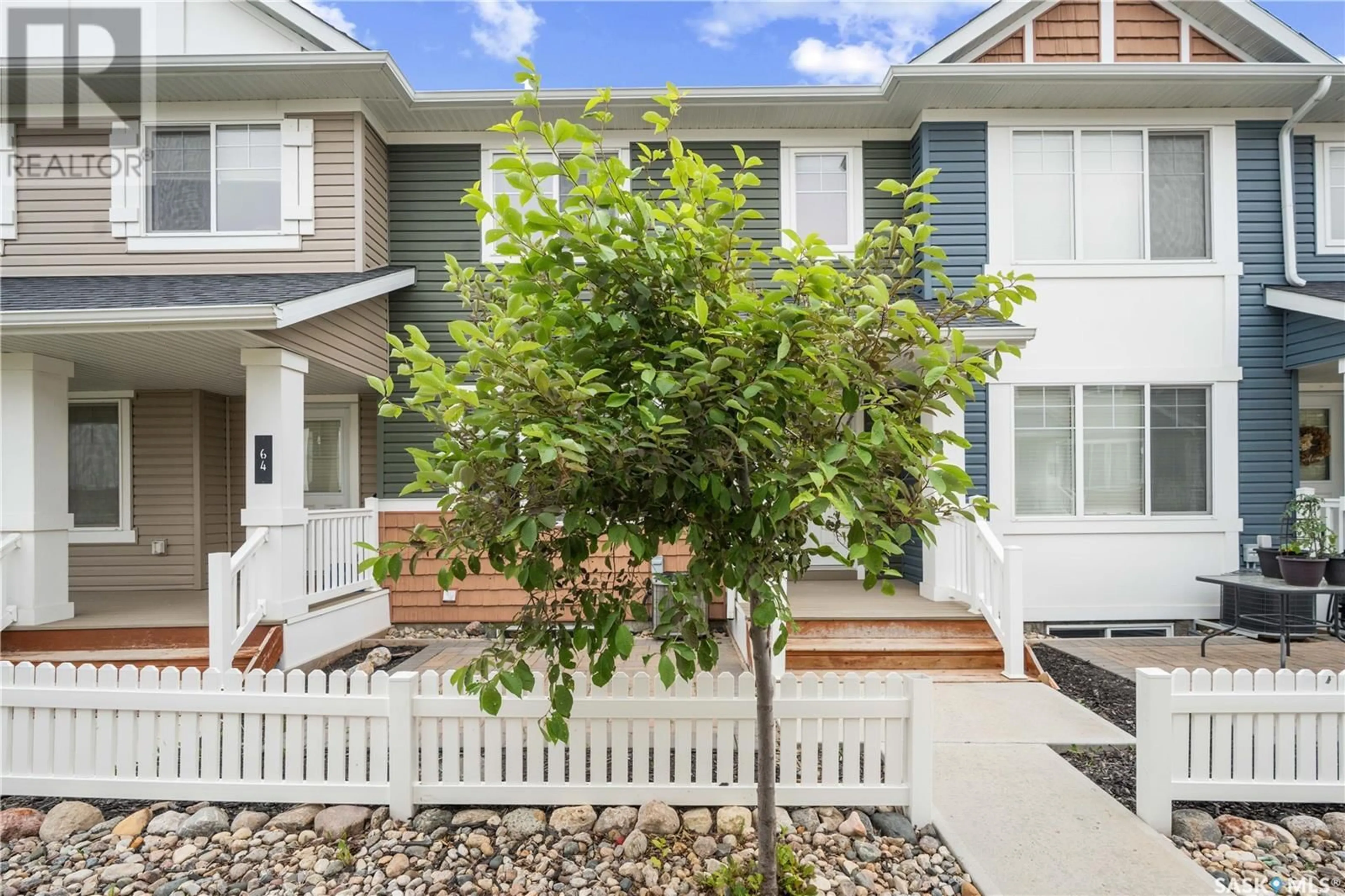 Home with vinyl exterior material, street for 5242 - 63 AERODROME ROAD, Regina Saskatchewan S4W0H7