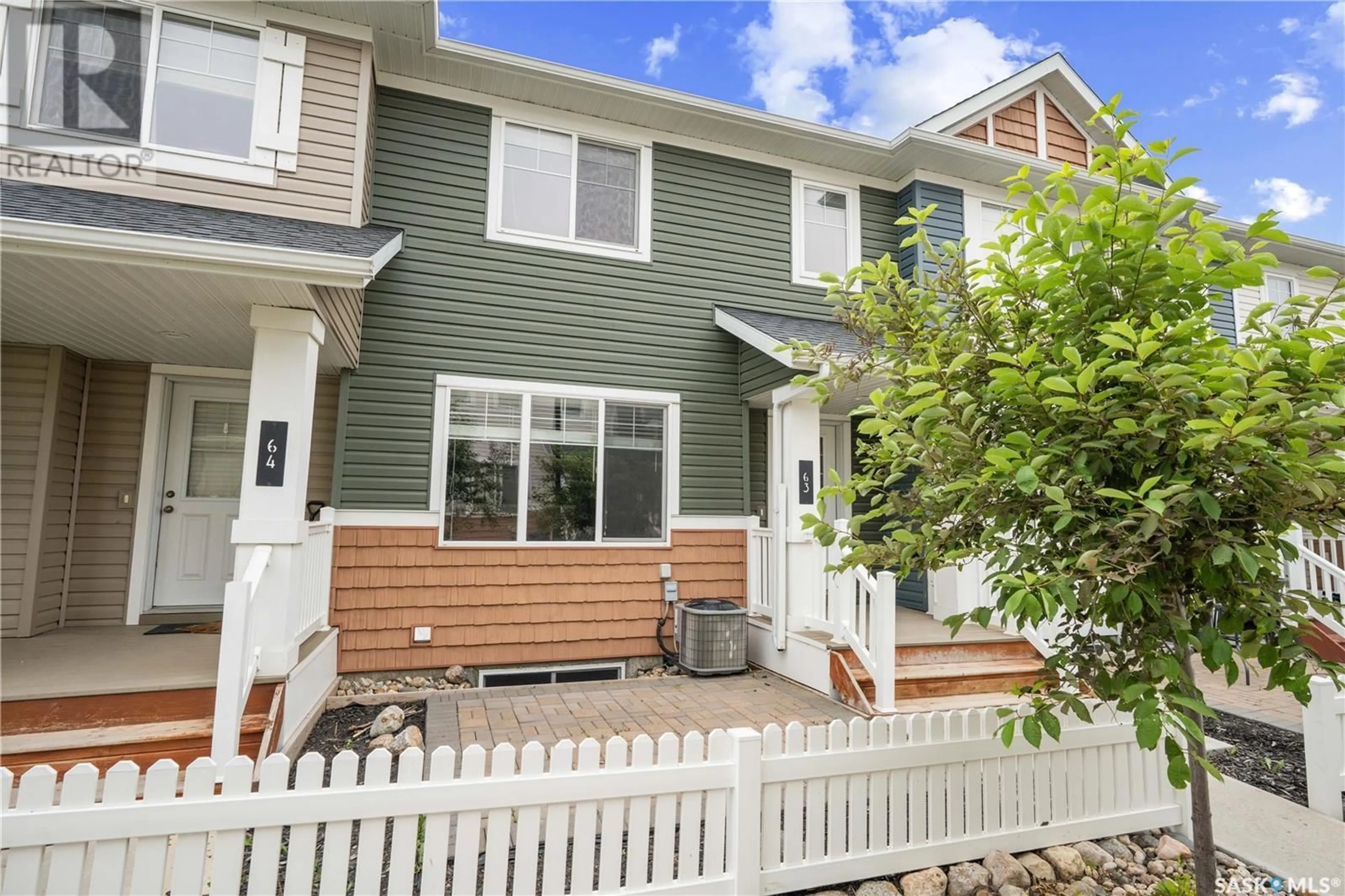 Home with vinyl exterior material, street for 5242 - 63 AERODROME ROAD, Regina Saskatchewan S4W0H7