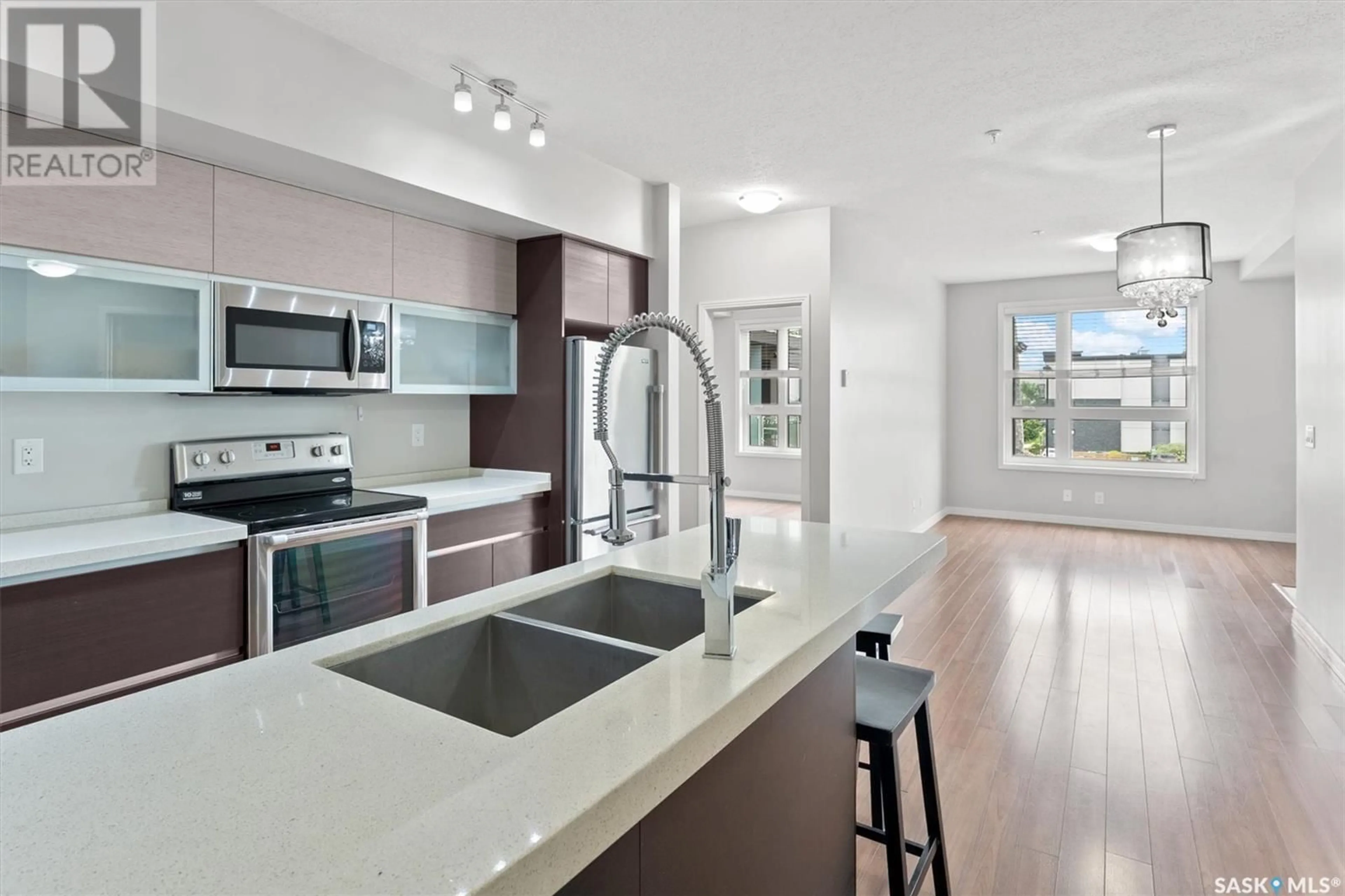 Open concept kitchen, unknown for 216 235 EVERGREEN SQUARE, Saskatoon Saskatchewan S7W0T9