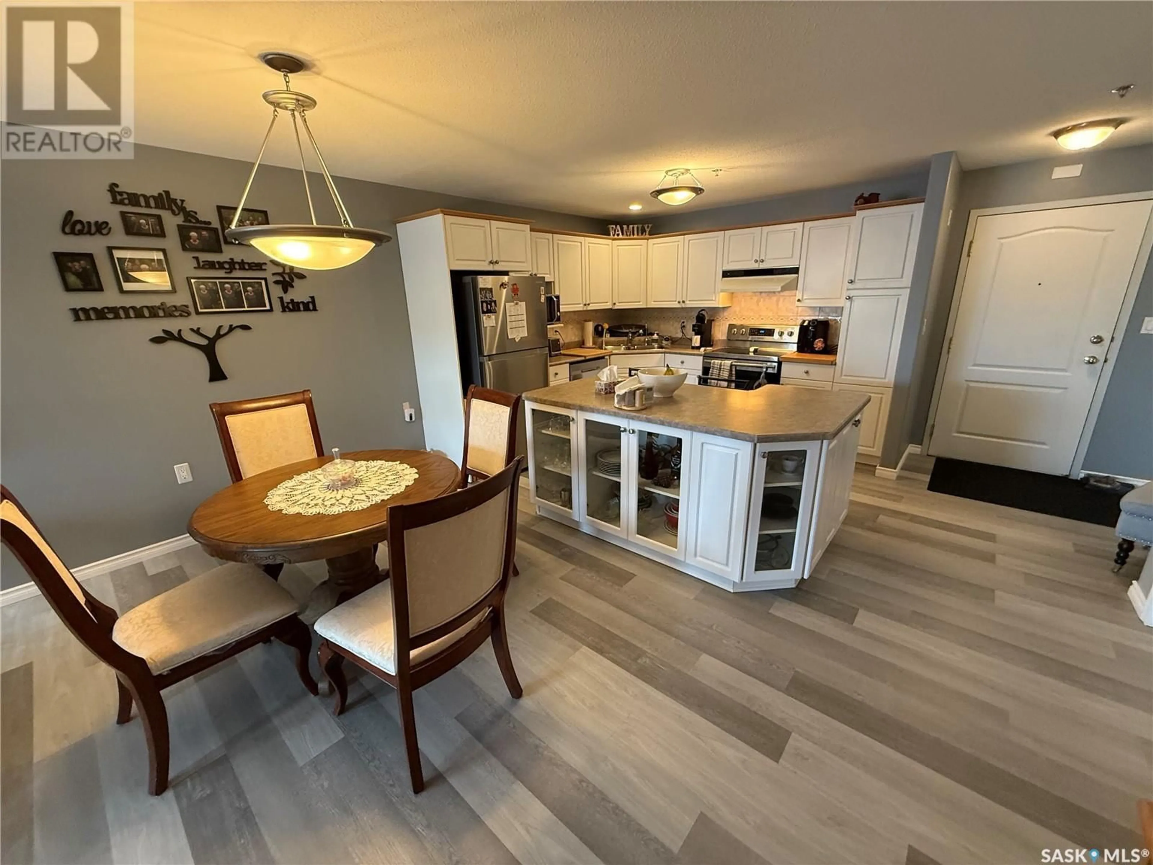 Open concept kitchen, unknown for 205 - 304 MCINTYRE STREET, Regina Saskatchewan S4R3B7