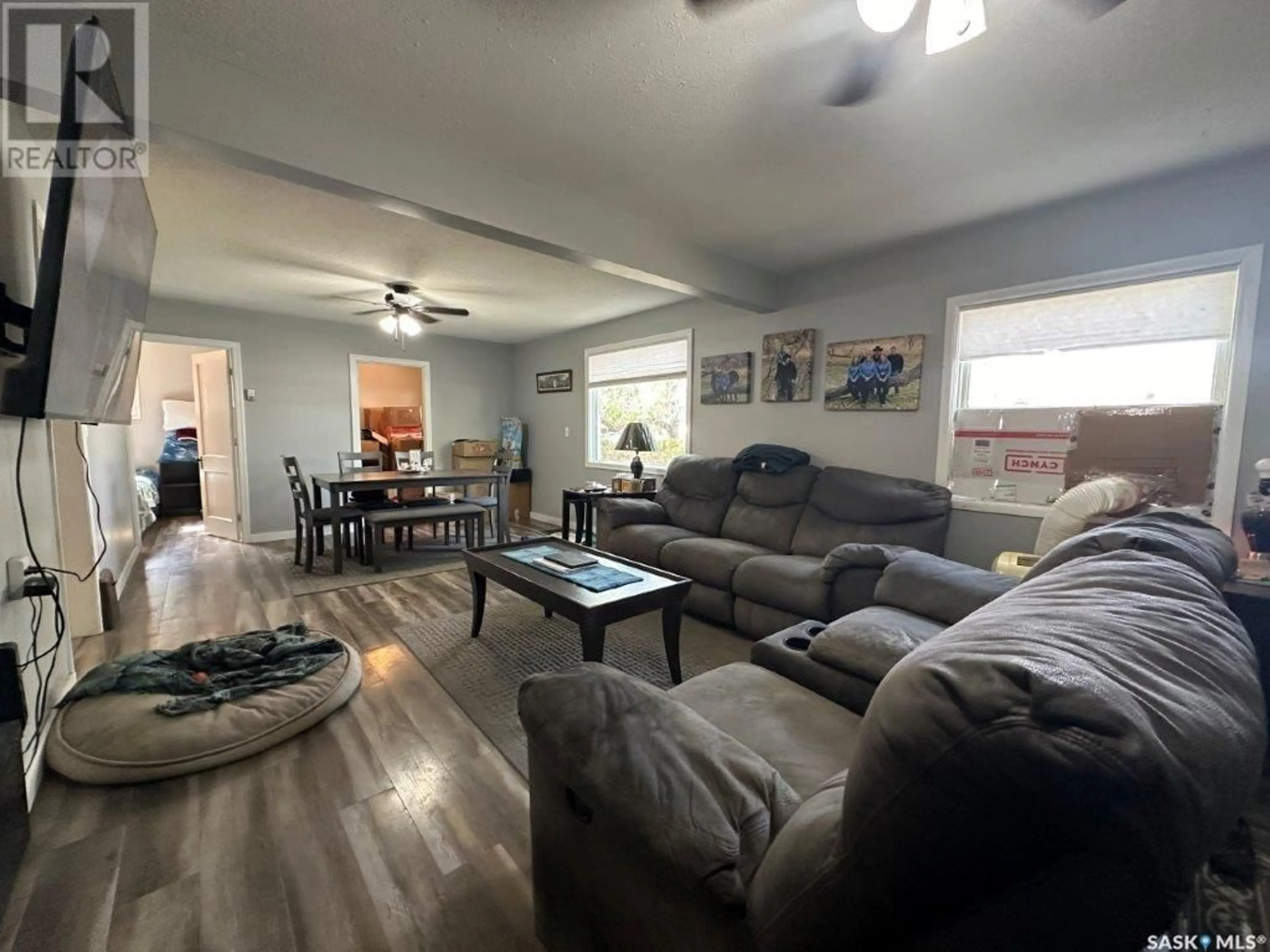 Living room with furniture, unknown for 215 4TH AVENUE, Kindersley Saskatchewan S0L1S0