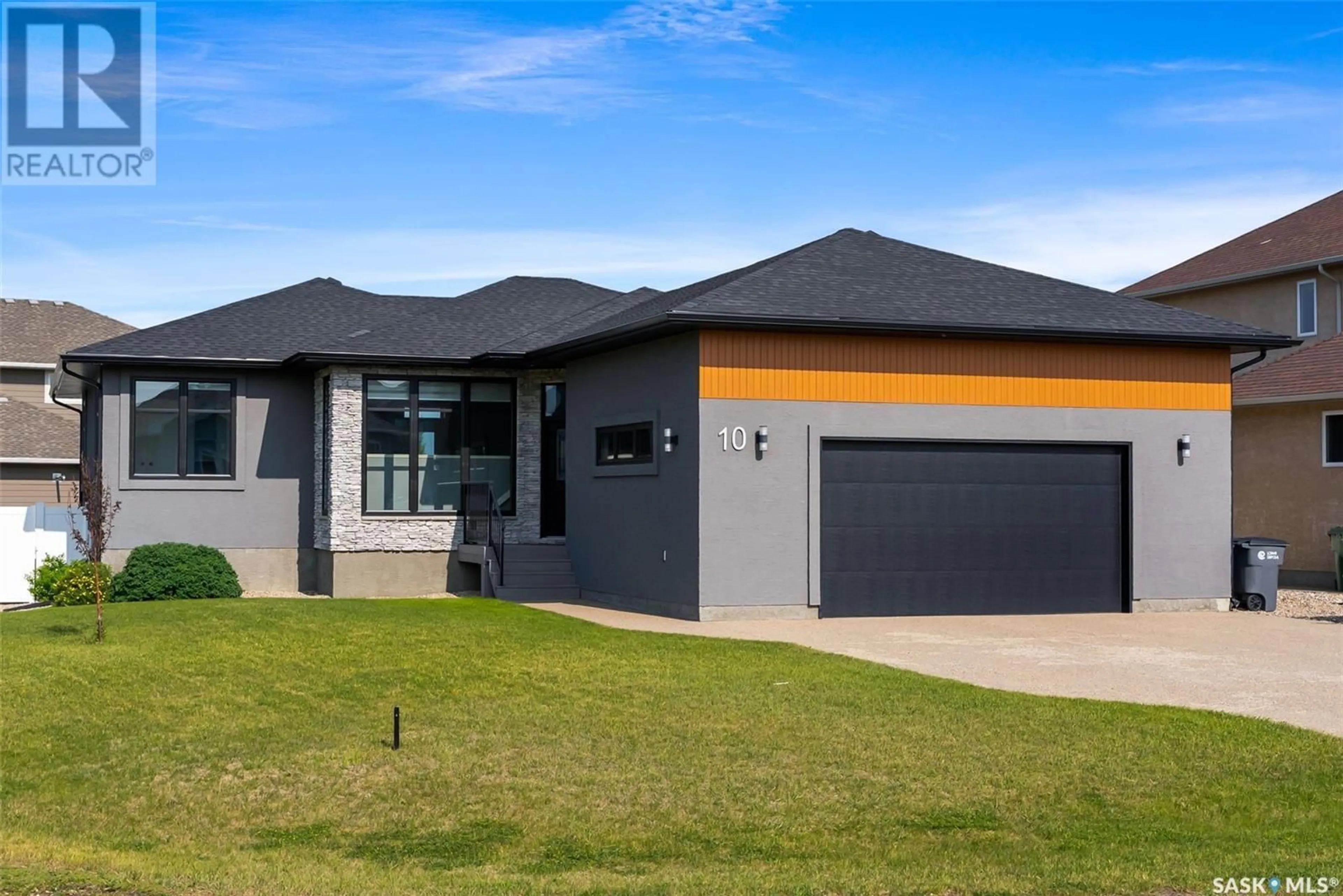 Home with vinyl exterior material, street for 10 COLLEGE CRESCENT, White City Saskatchewan S4L0C6