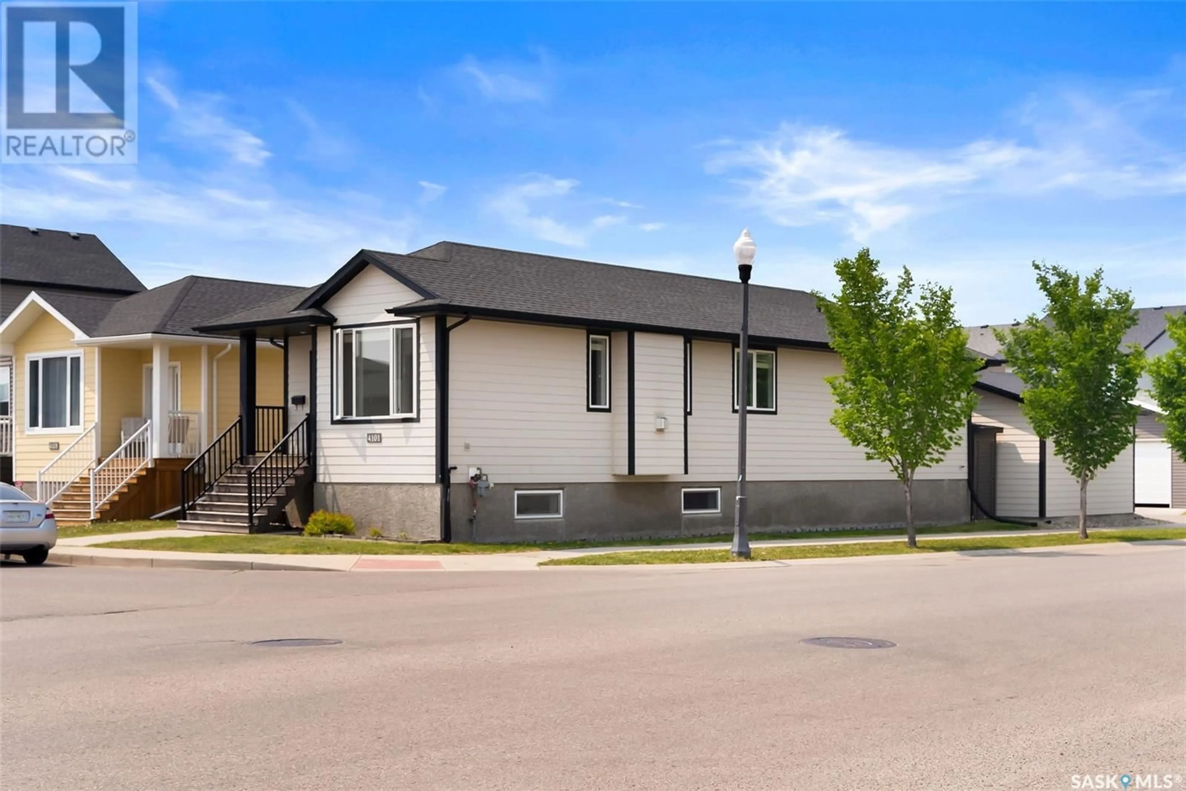Home with vinyl exterior material, street for 4101 GREEN OLIVE WAY, Regina Saskatchewan S4V1P8