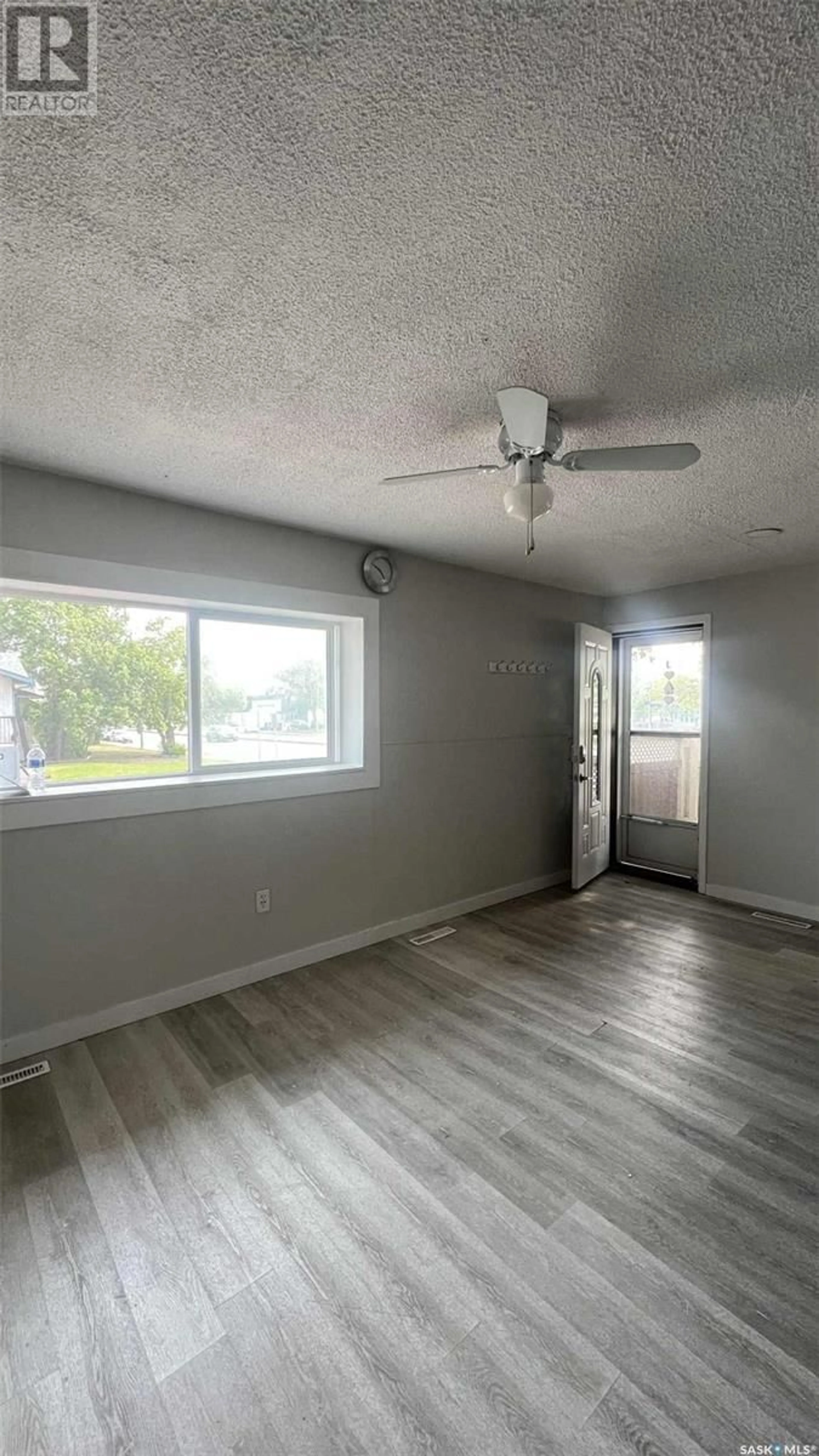 A pic of a room for 271 BROAD STREET, Regina Saskatchewan S4R1X1