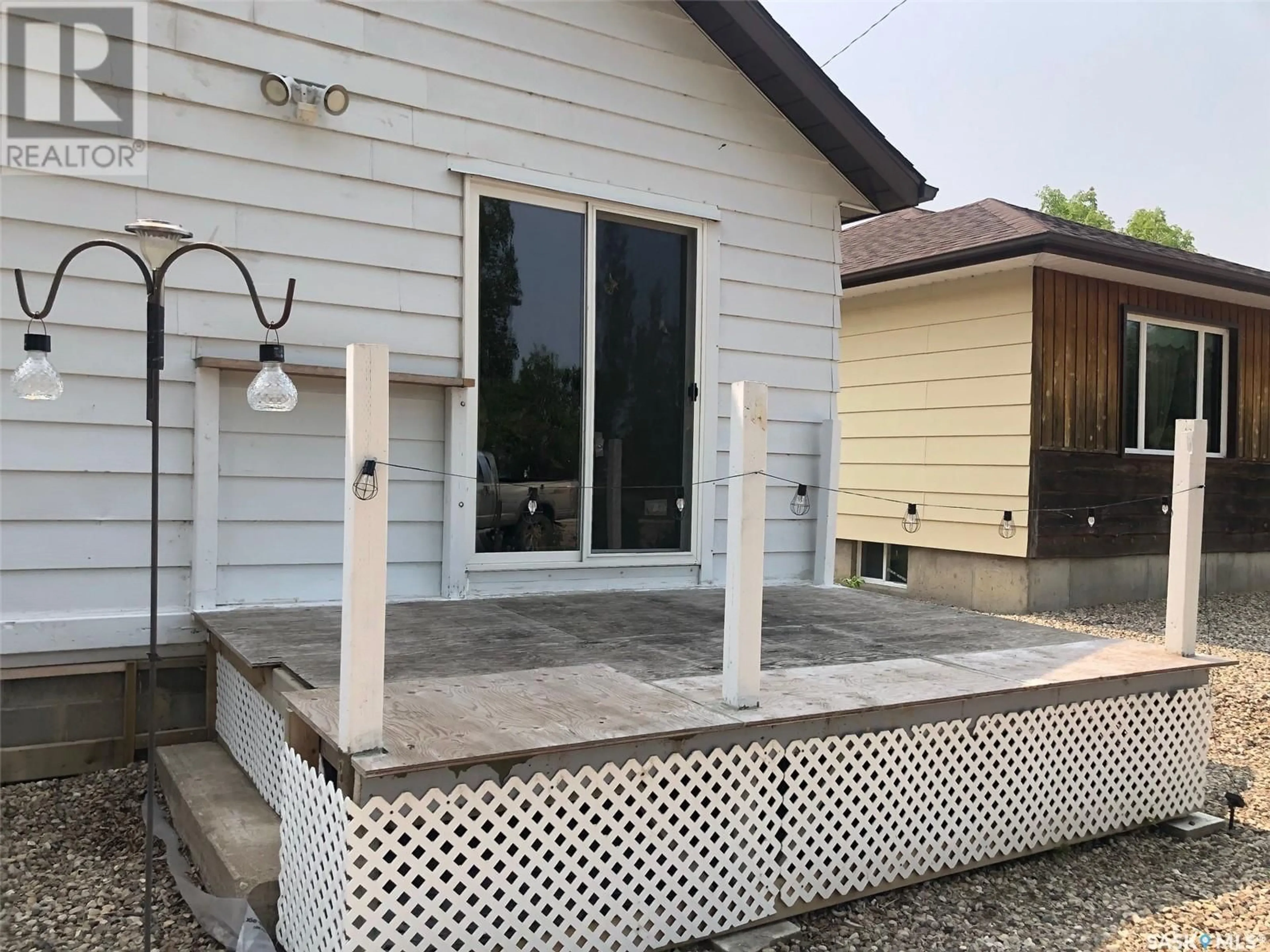 Patio, unknown for 210 ROSLYN AVENUE, Canora Saskatchewan S0A0L0