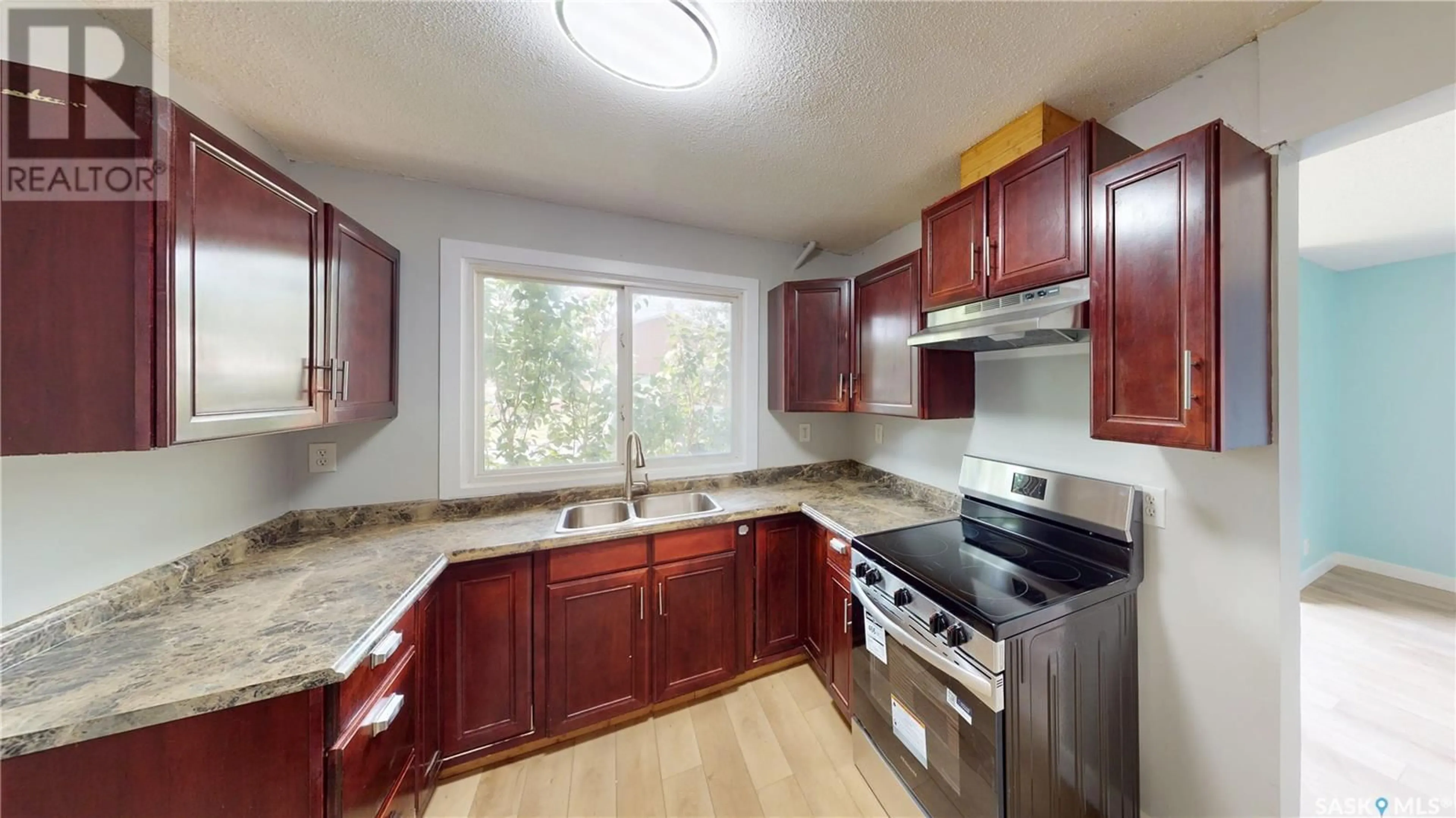 Standard kitchen, wood/laminate floor for 56 FROOM CRESCENT, Regina Saskatchewan S4N0T9