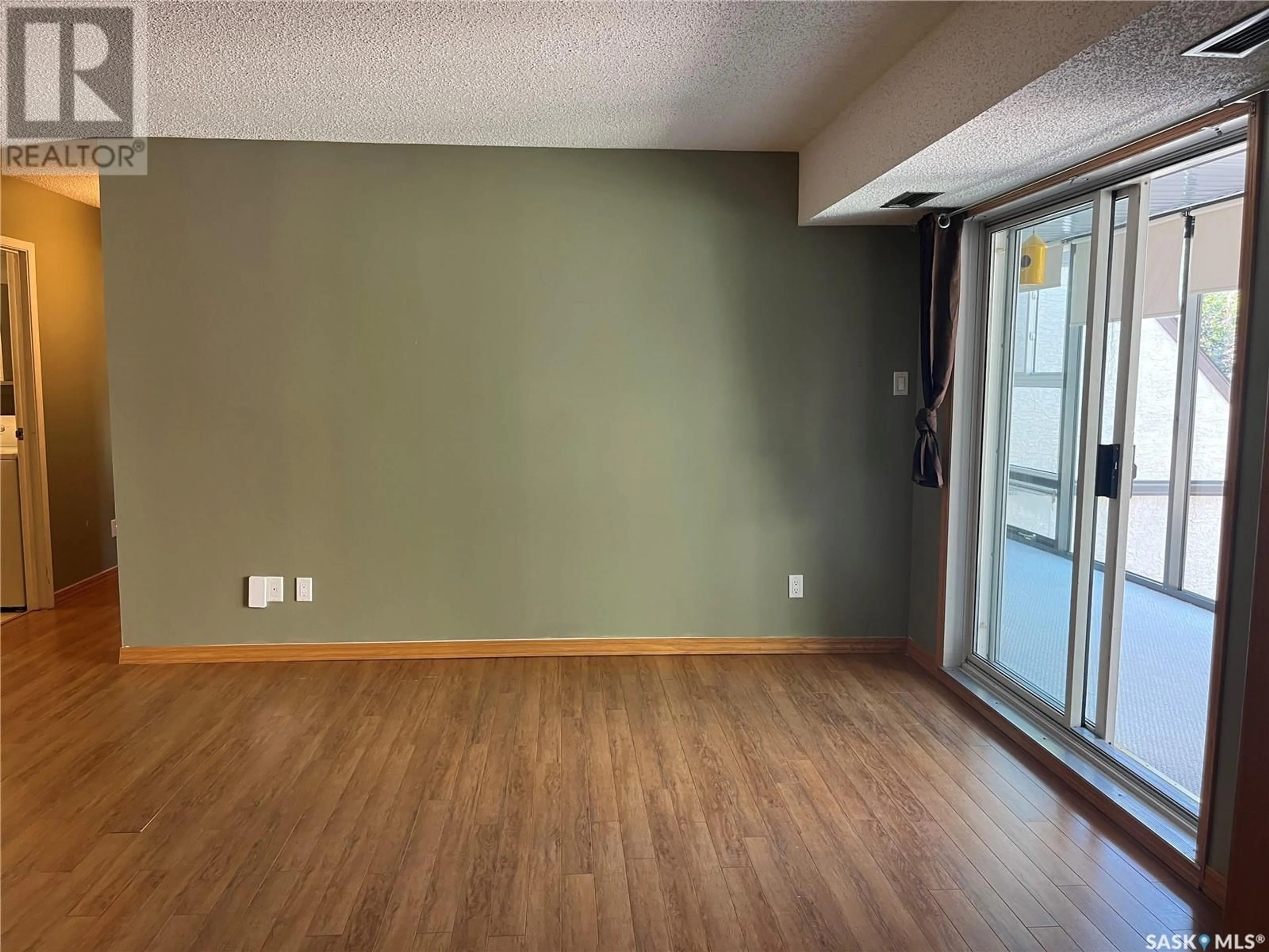 A pic of a room for 206 - 2237 MCINTYRE STREET, Regina Saskatchewan S4P2S1