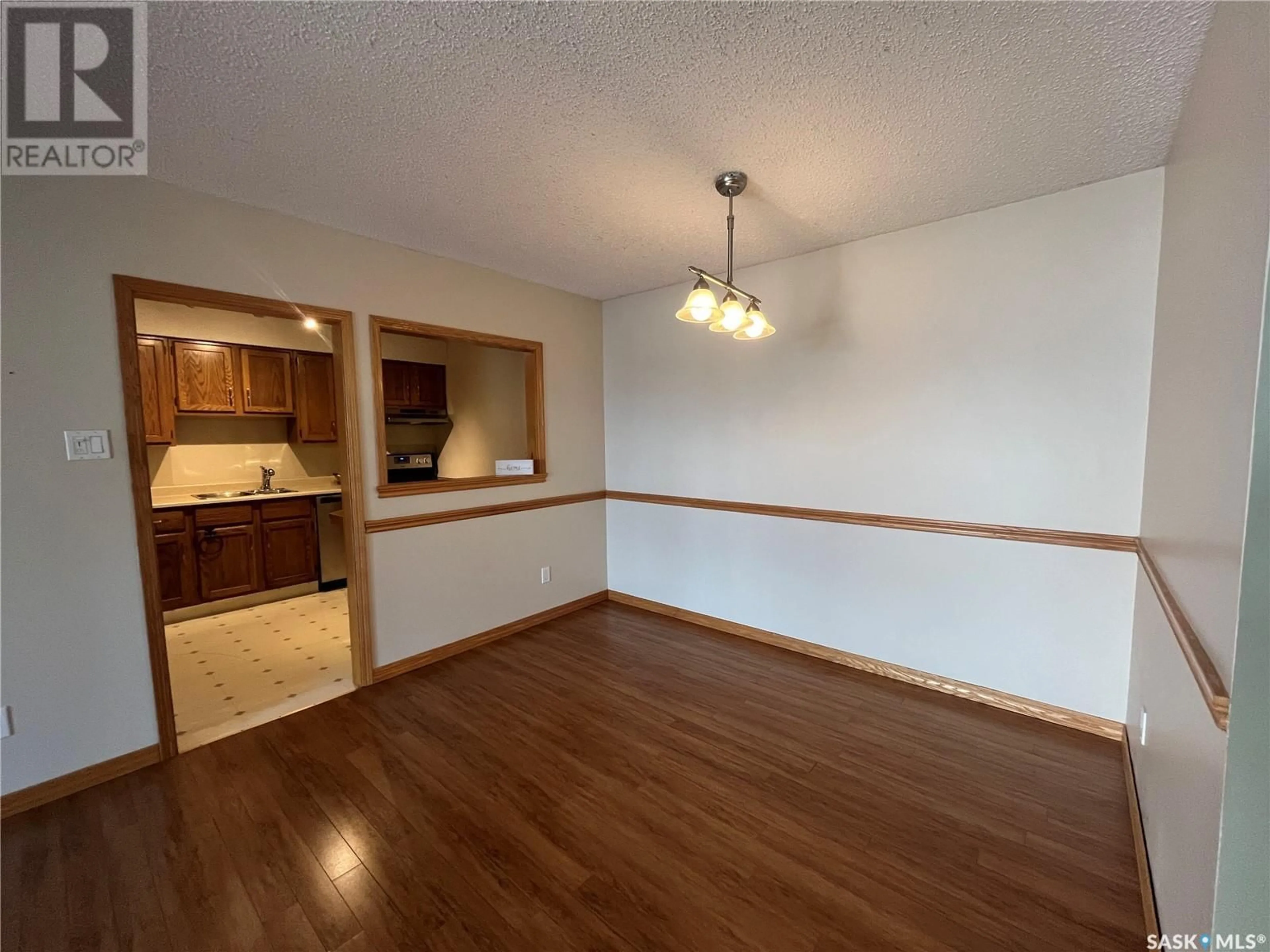 A pic of a room for 206 - 2237 MCINTYRE STREET, Regina Saskatchewan S4P2S1