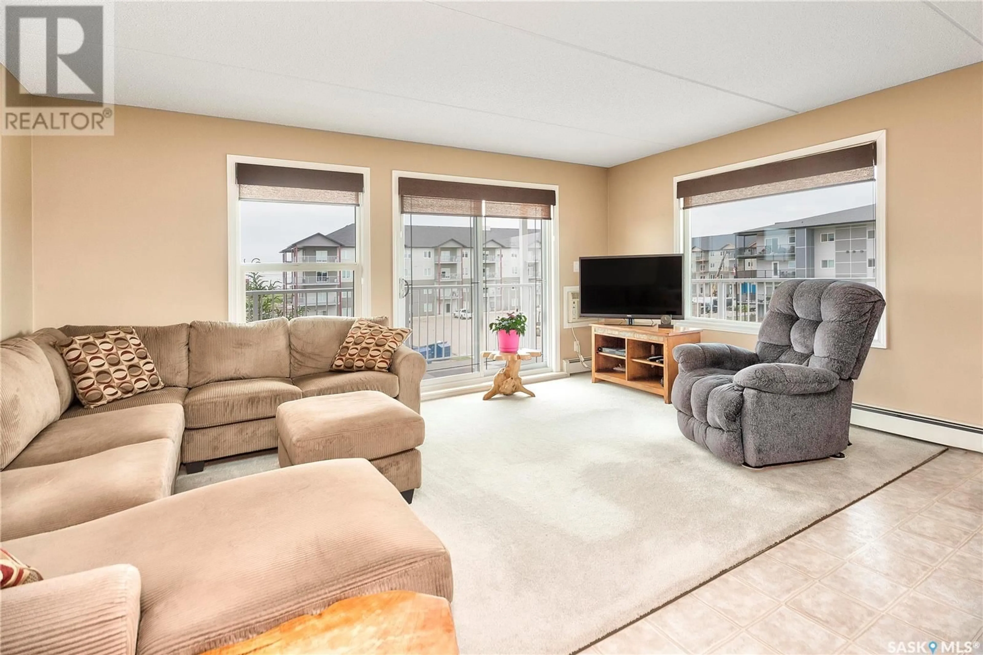 Living room with furniture, unknown for 307 - 2781 WOODBRIDGE DRIVE, Prince Albert Saskatchewan S6V3Z9
