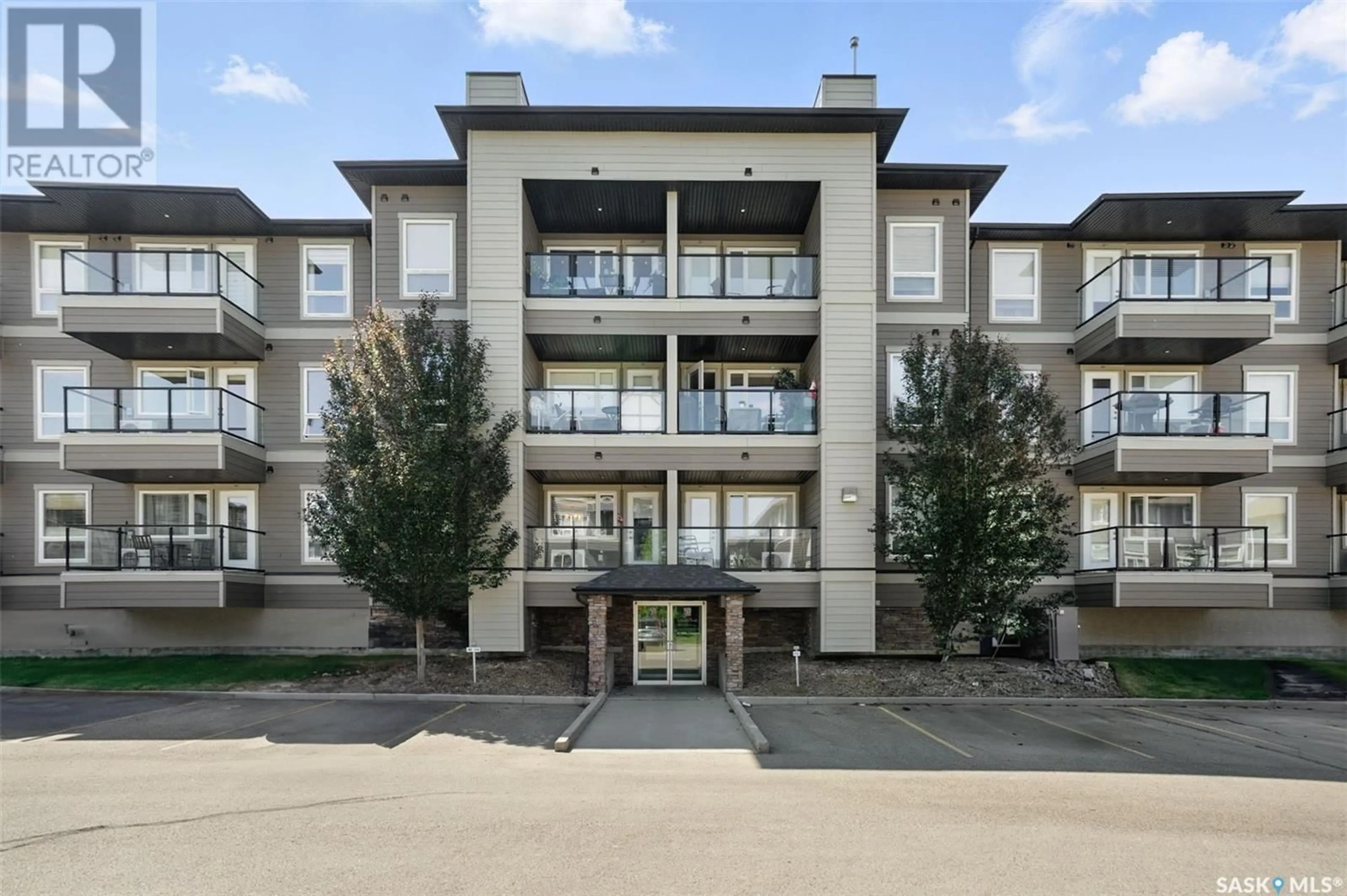 Unknown for 110 - 5202 WILLIS CRESCENT, Saskatoon Saskatchewan S7T0N5