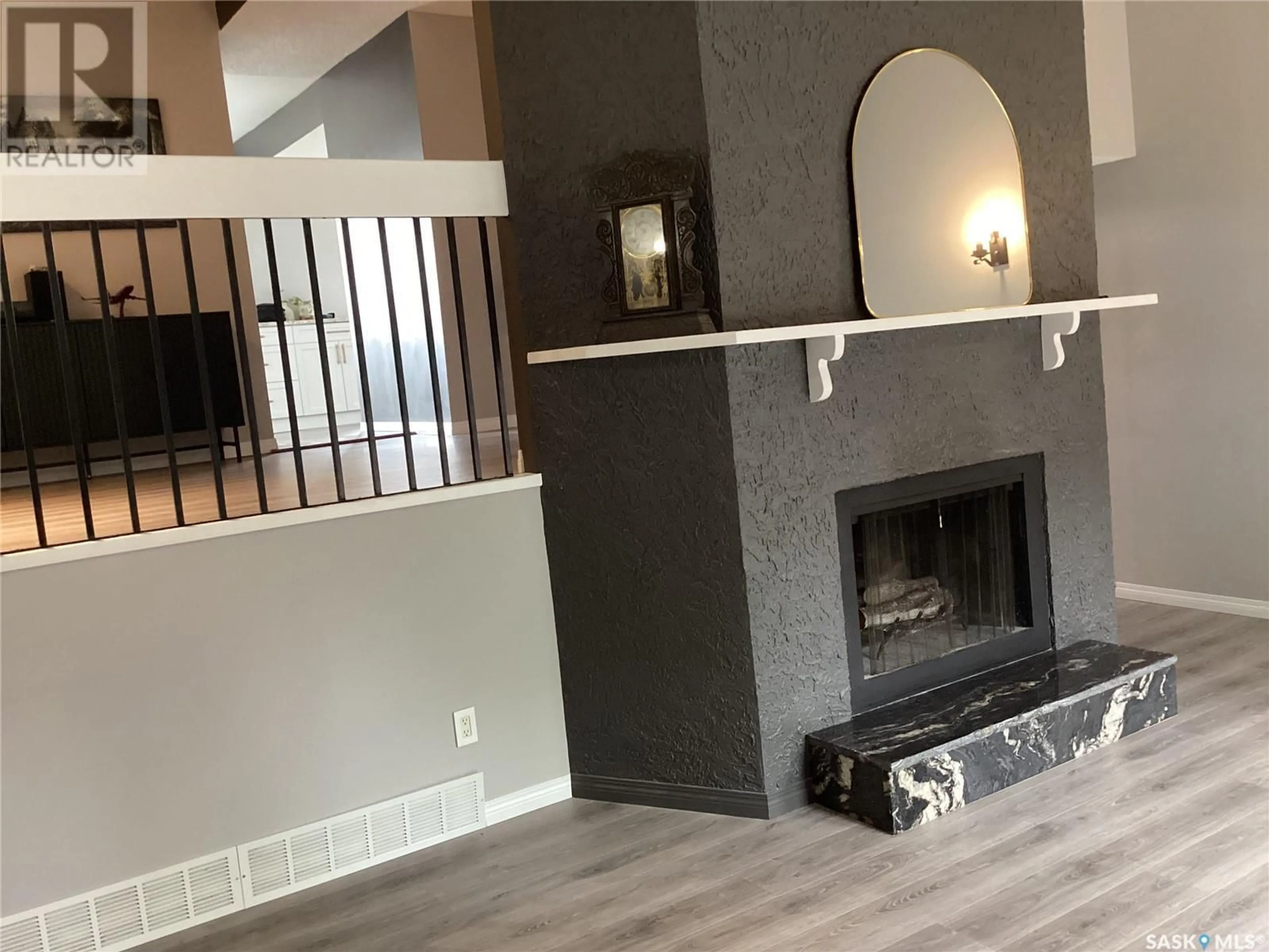Unknown for 141 LOCKWOOD ROAD, Regina Saskatchewan S4S6V1