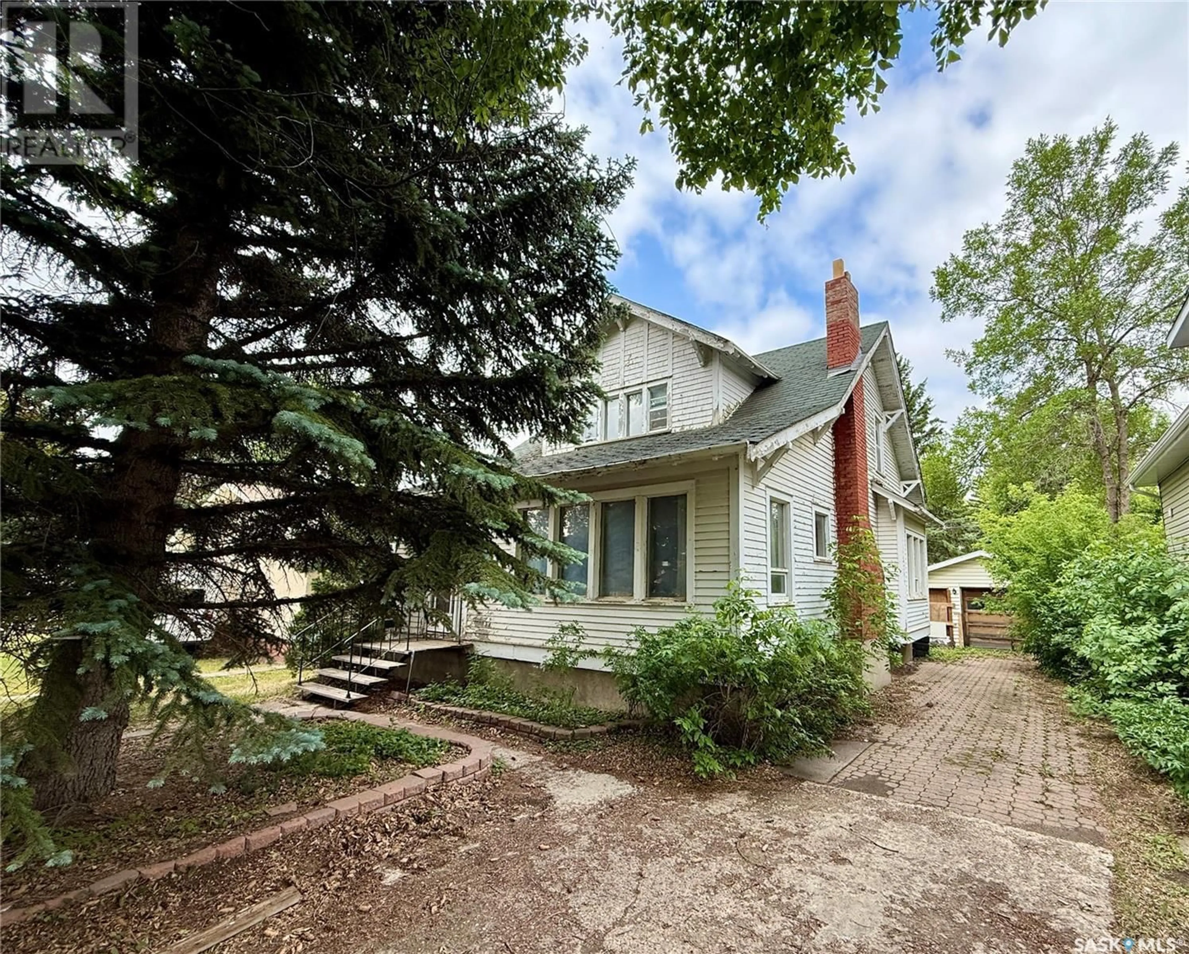 Unknown for 1611 99TH STREET, North Battleford Saskatchewan S9A0R4