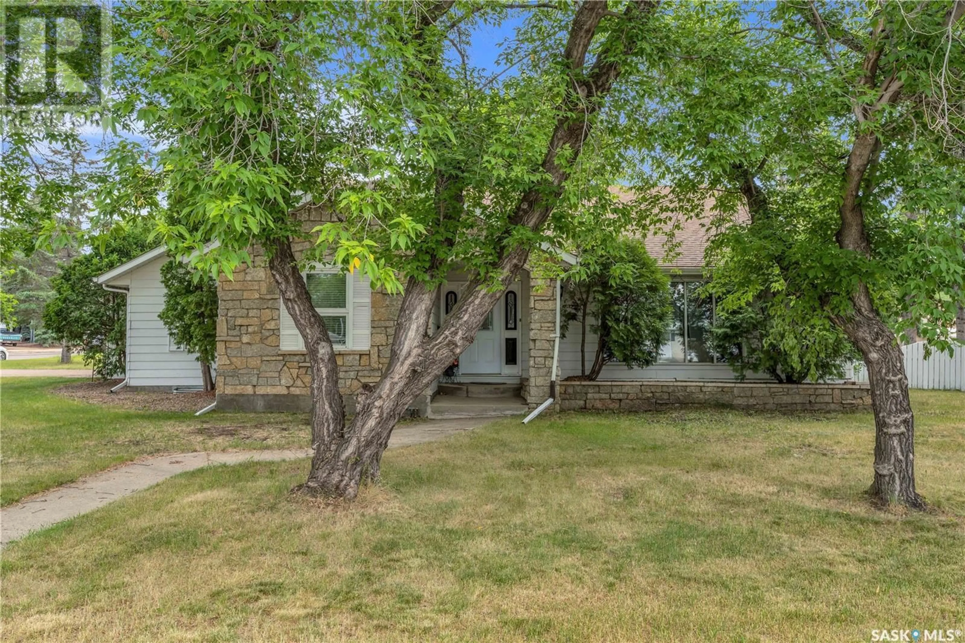 Unknown for 1092 111TH STREET, North Battleford Saskatchewan S9A3S9
