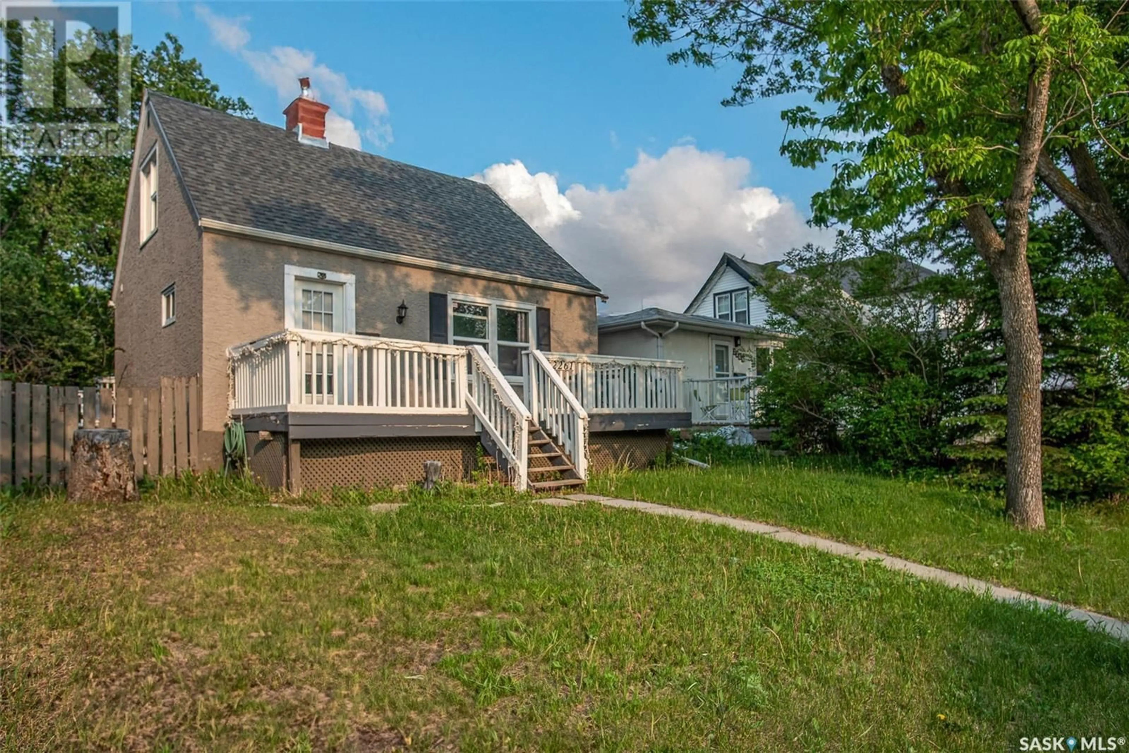 A pic from outside/outdoor area/front of a property/back of a property/a pic from drone, street for 2261 WASCANA STREET, Regina Saskatchewan S4T4K3