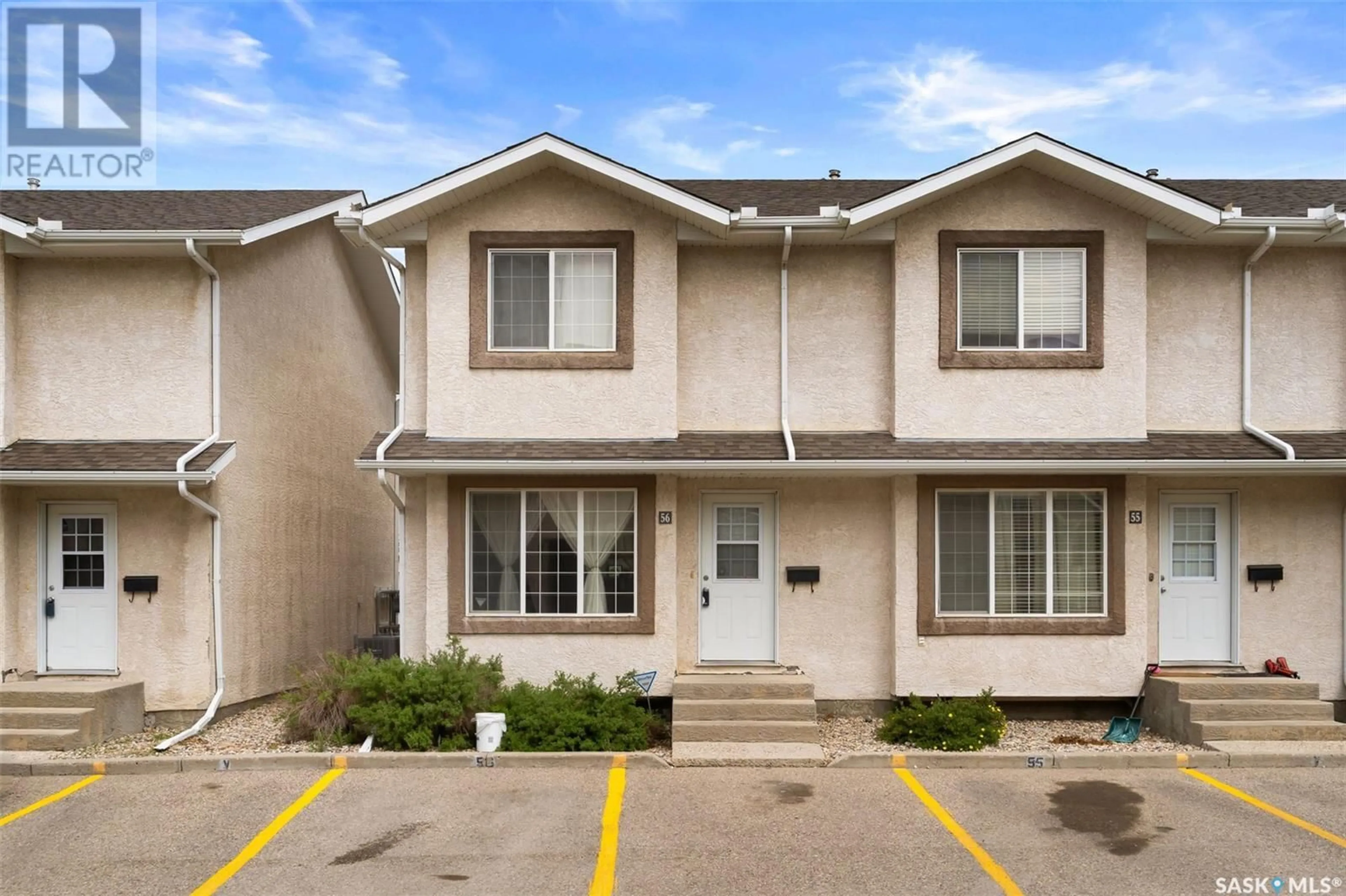 Home with vinyl exterior material, street for 2751 - 56 WINDSOR PARK ROAD, Regina Saskatchewan S4V0M9