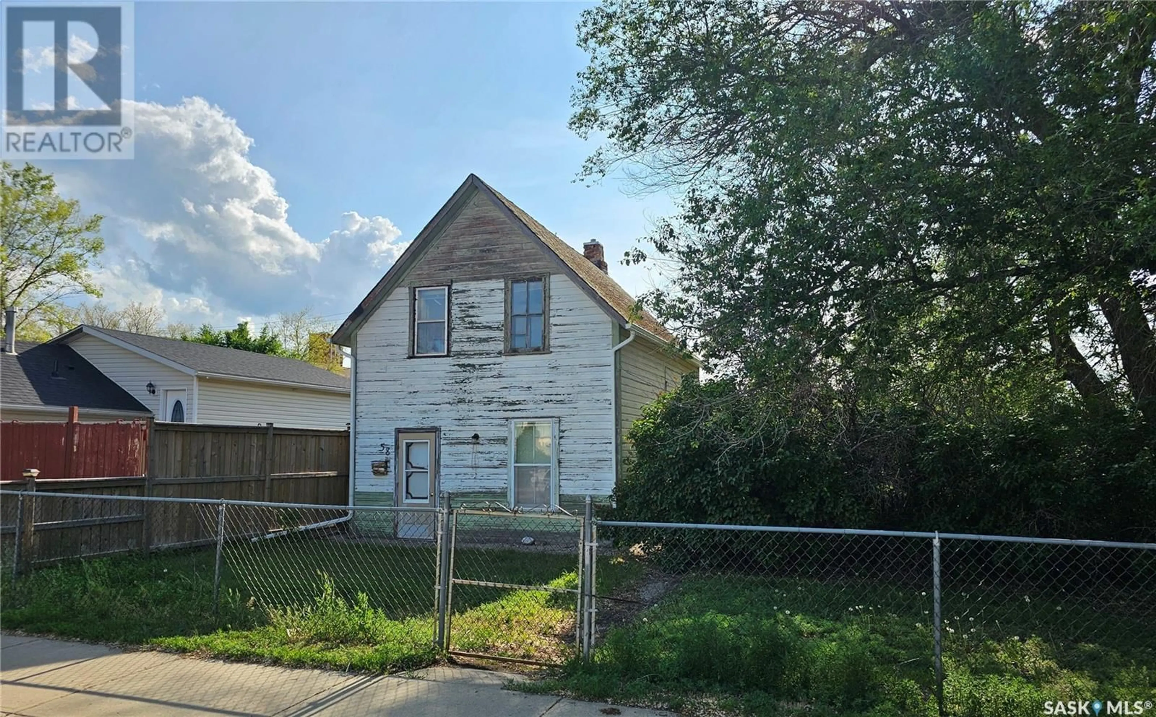 Shed for 58 3RD AVENUE, Swift Current Saskatchewan S9H2G2