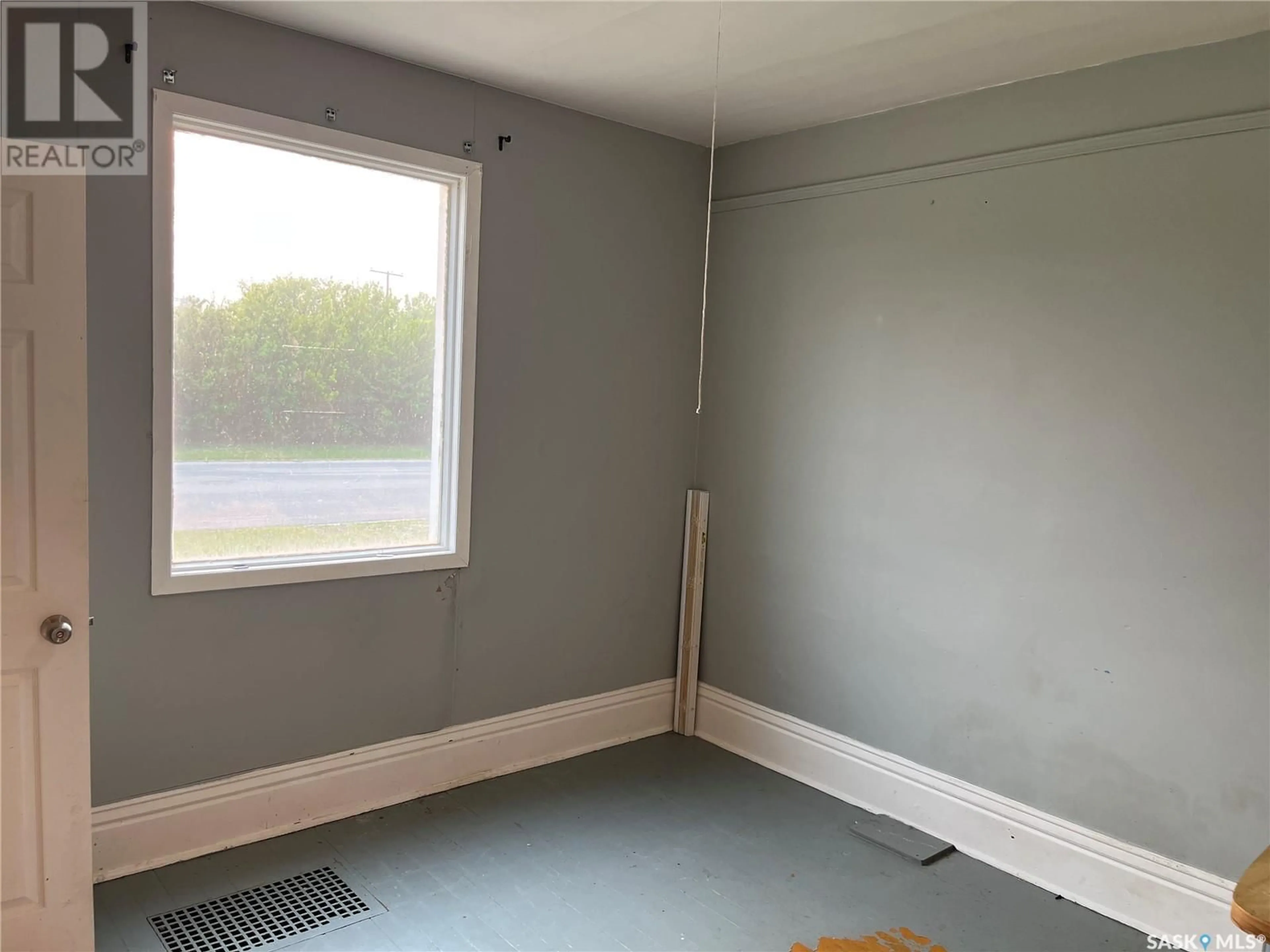 A pic of a room for 417 MCINTOSH STREET, Foam Lake Saskatchewan S0A1A0