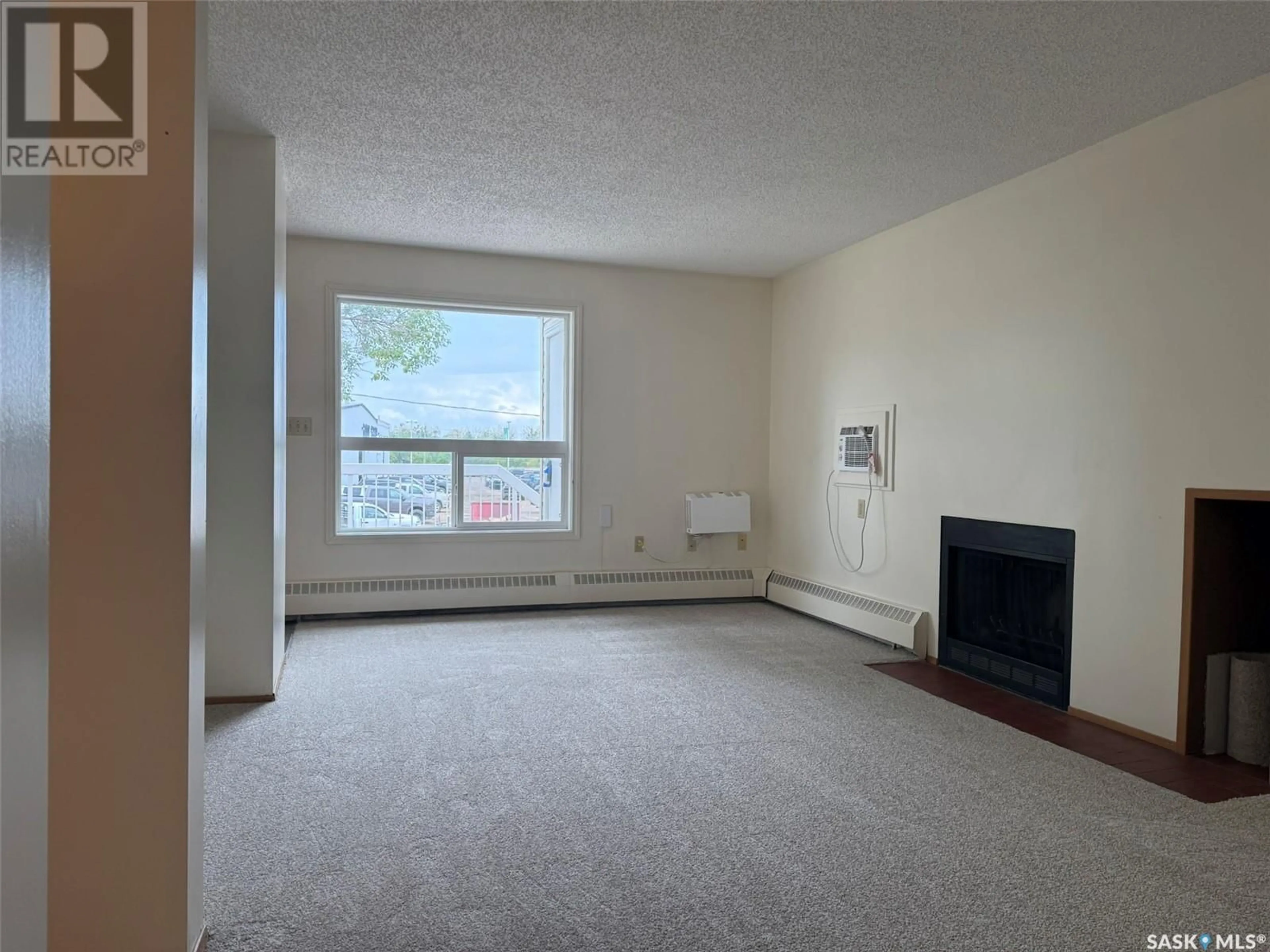 A pic of a room for 67 - 416 WOOD LILY DRIVE, Moose Jaw Saskatchewan S6J1G6