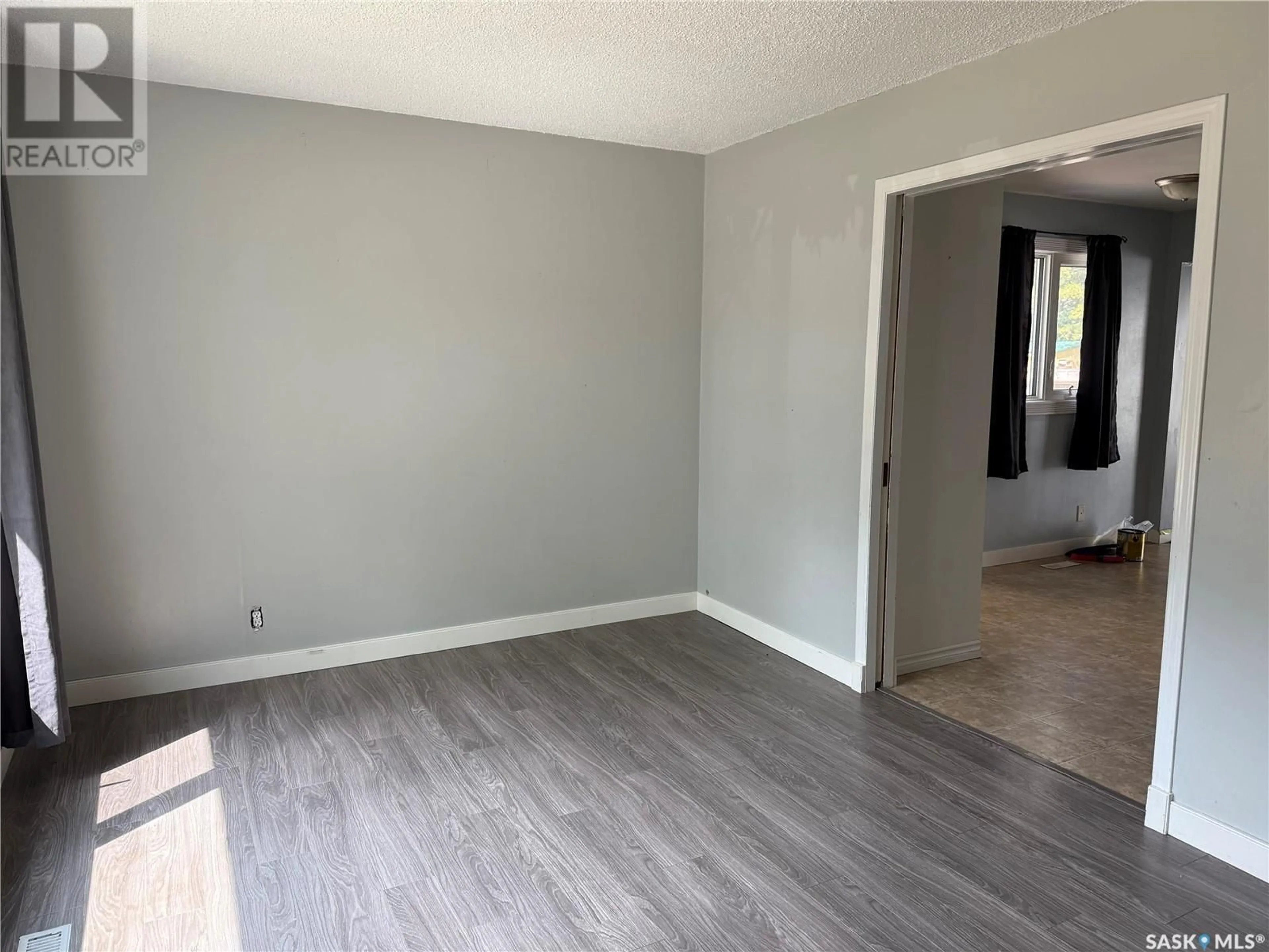 A pic of a room for 230 10TH STREET, Weyburn Saskatchewan S4H2W3