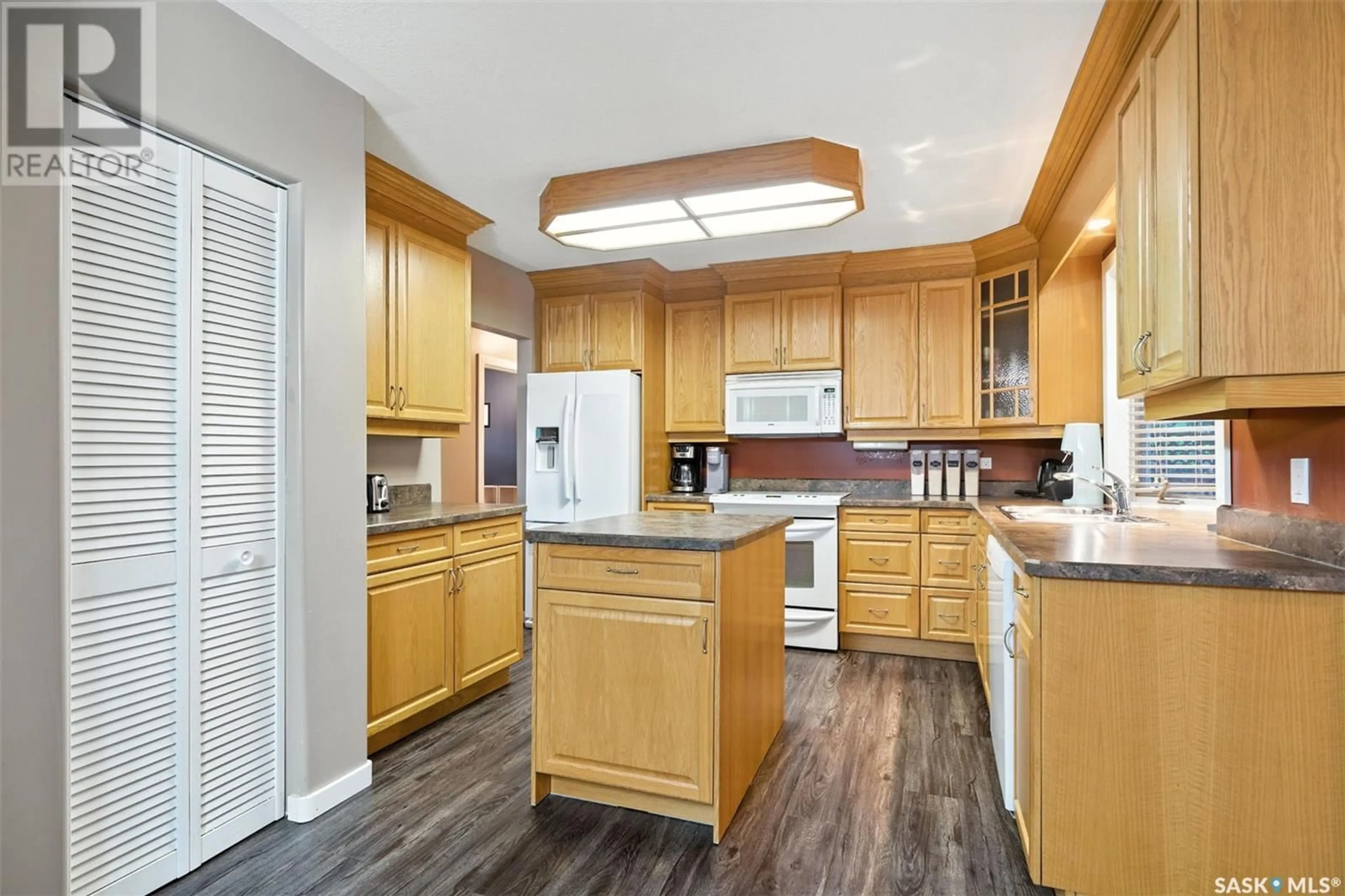 Unknown for 1644 9TH AVENUE, Saskatoon Saskatchewan S7K3A1