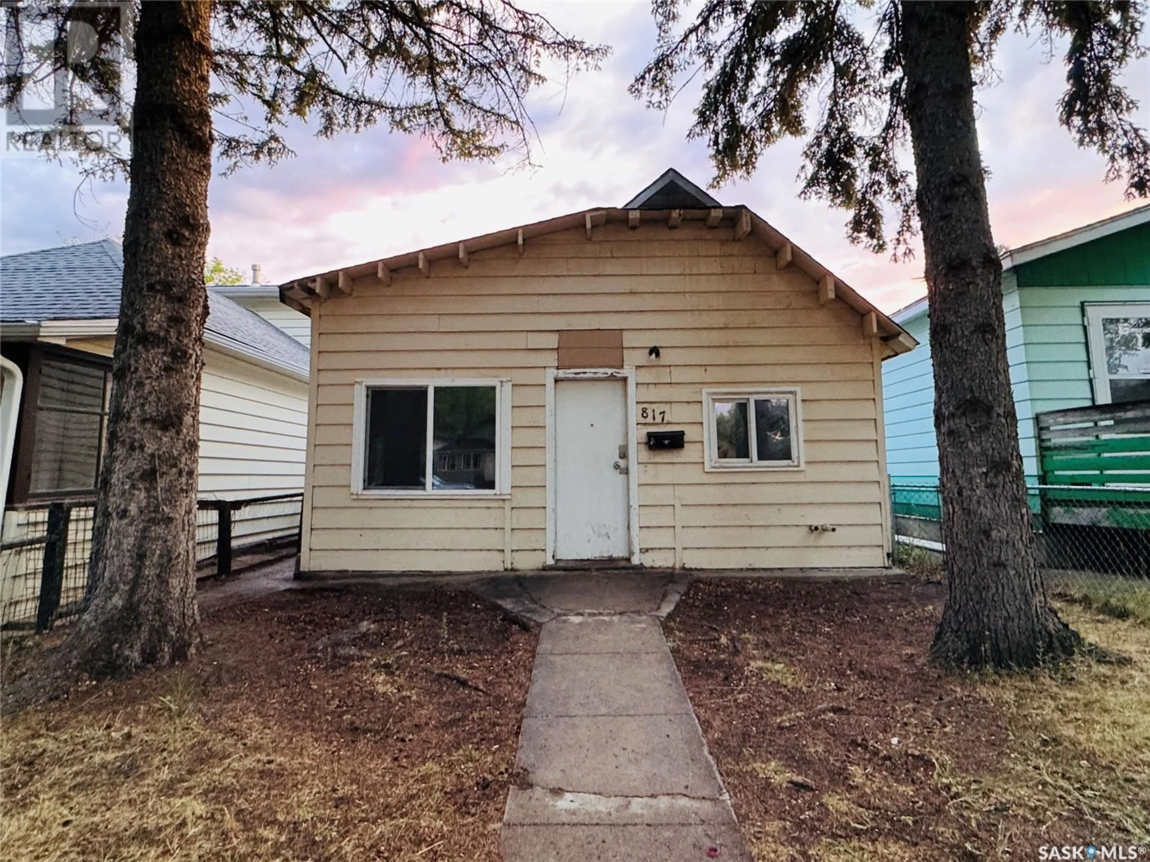 Unknown for 817 I AVENUE, Saskatoon Saskatchewan S7M2B4