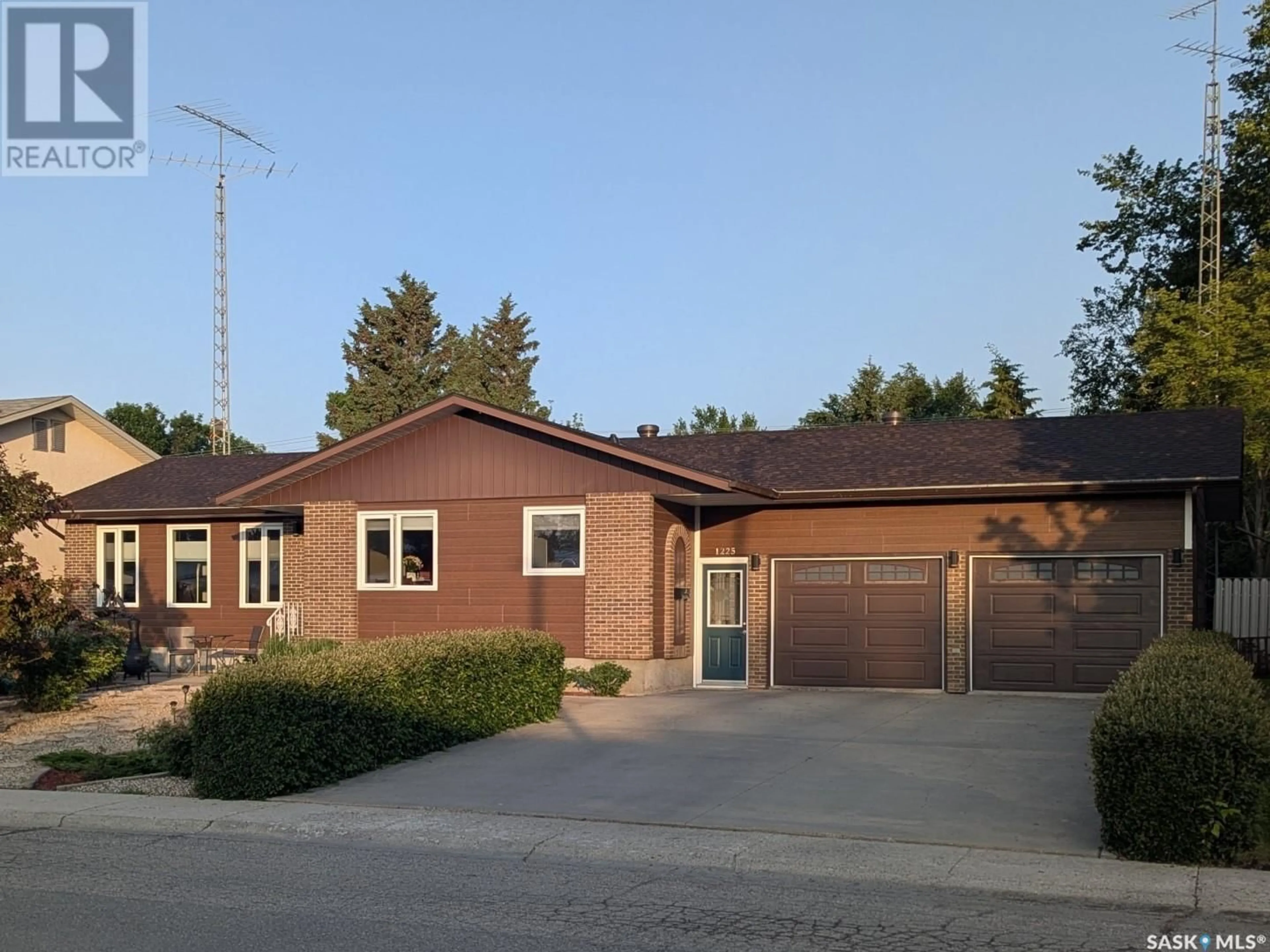 Home with brick exterior material, street for 1225 12TH STREET, Humboldt Saskatchewan S0K2A0