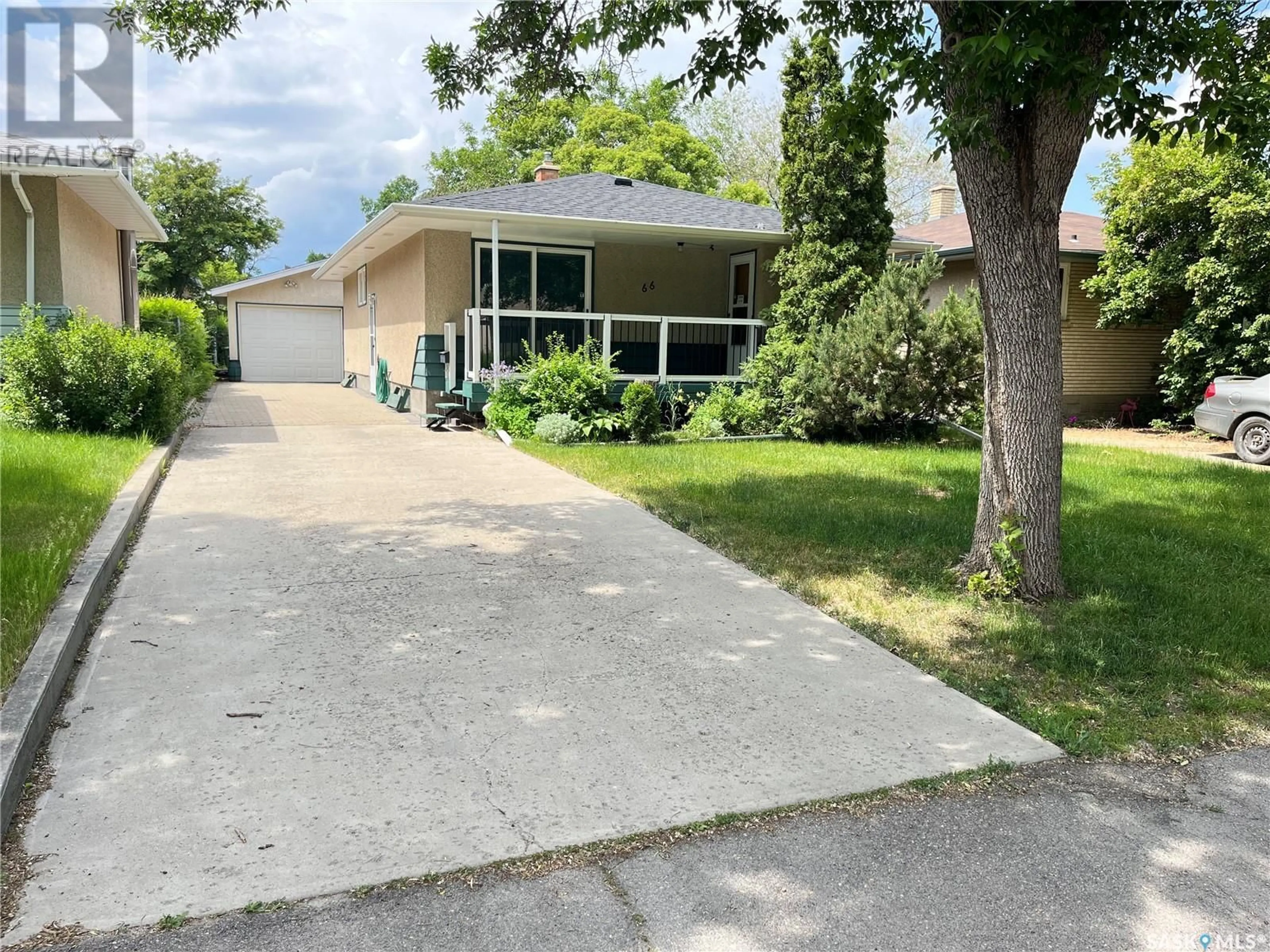A pic from outside/outdoor area/front of a property/back of a property/a pic from drone, street for 66 ROTHWELL CRESCENT, Regina Saskatchewan S4N1R6