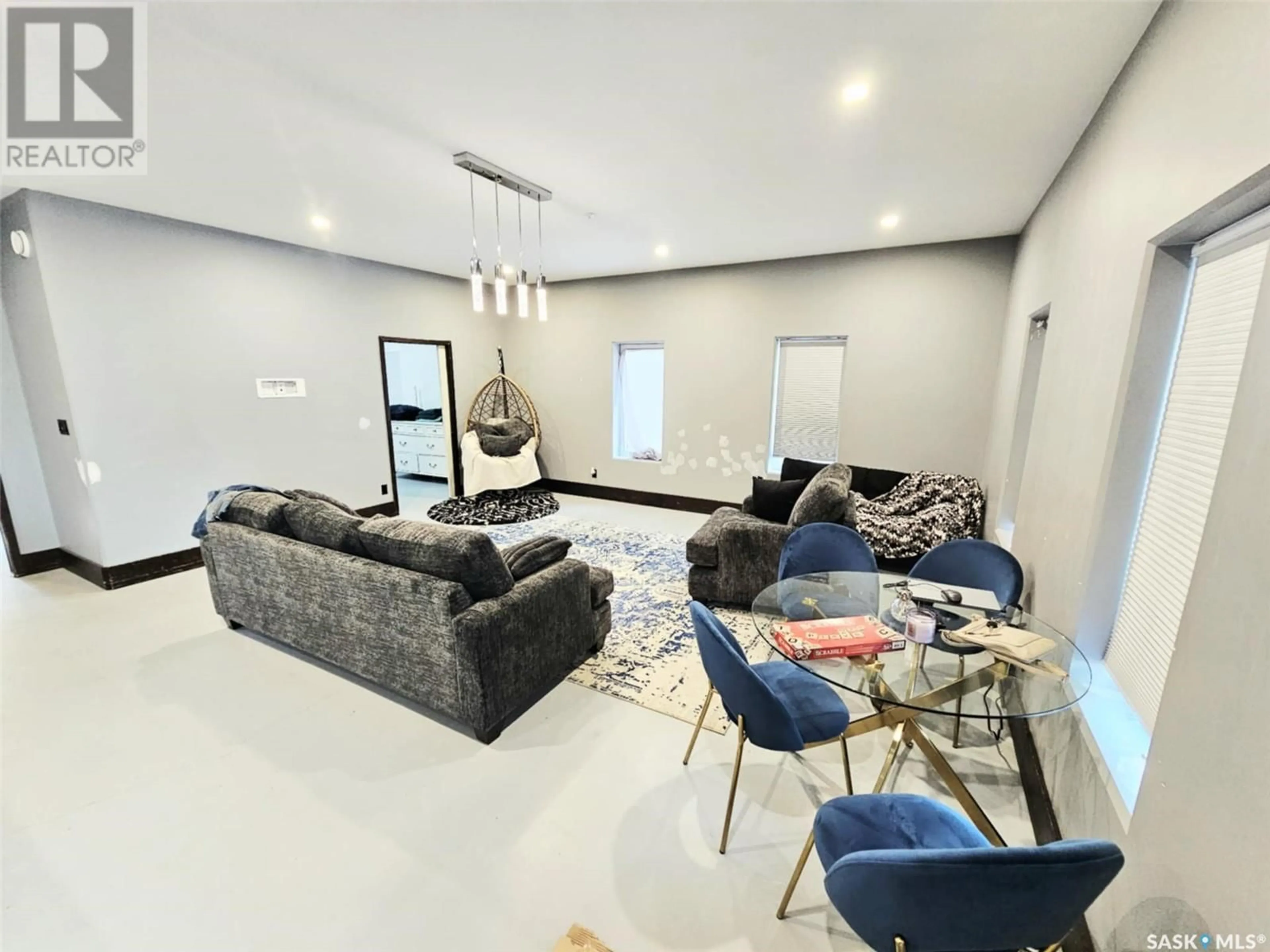 Living room with furniture, unknown for 347 MAPLE AVENUE, Yorkton Saskatchewan S3N1X2