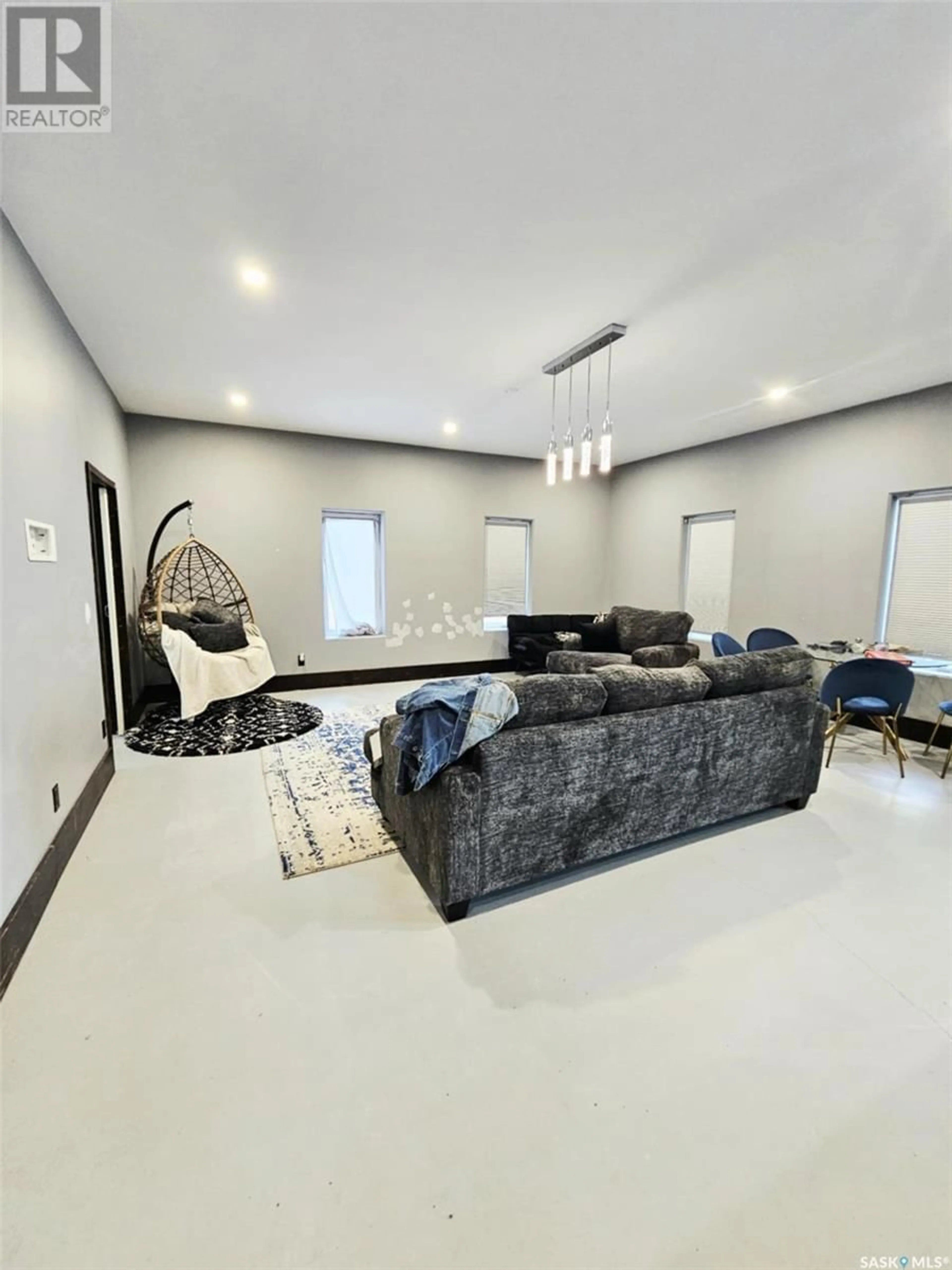 Living room with furniture, unknown for 347 MAPLE AVENUE, Yorkton Saskatchewan S3N1X2