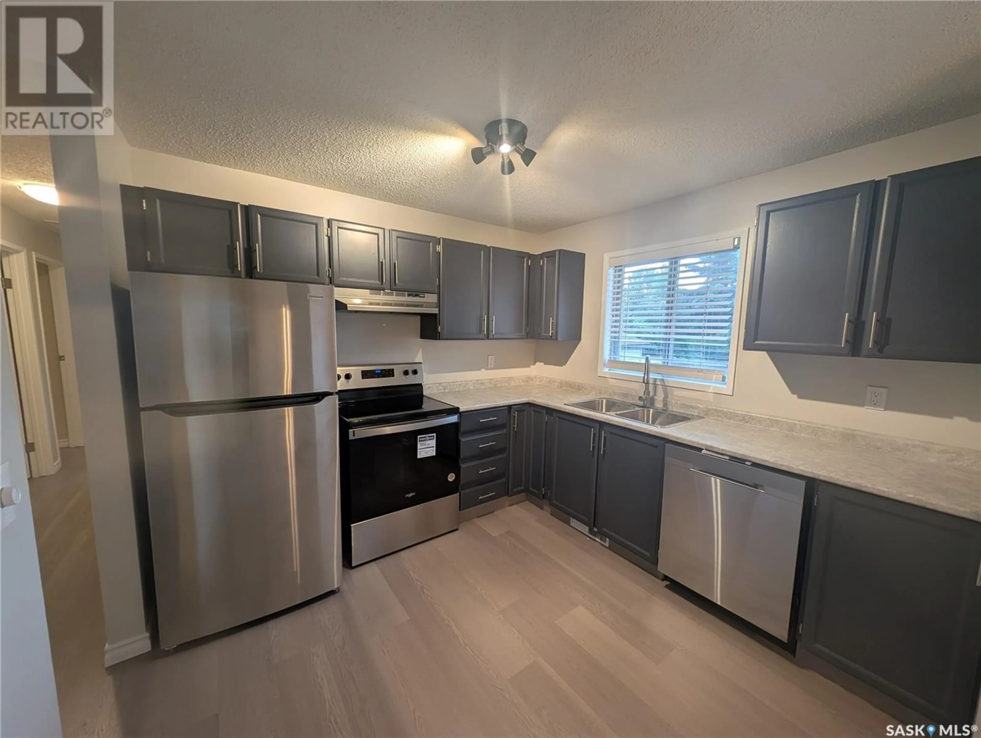 Open concept kitchen, unknown for 238 STILLWATER DRIVE, Saskatoon Saskatchewan S7J4K3