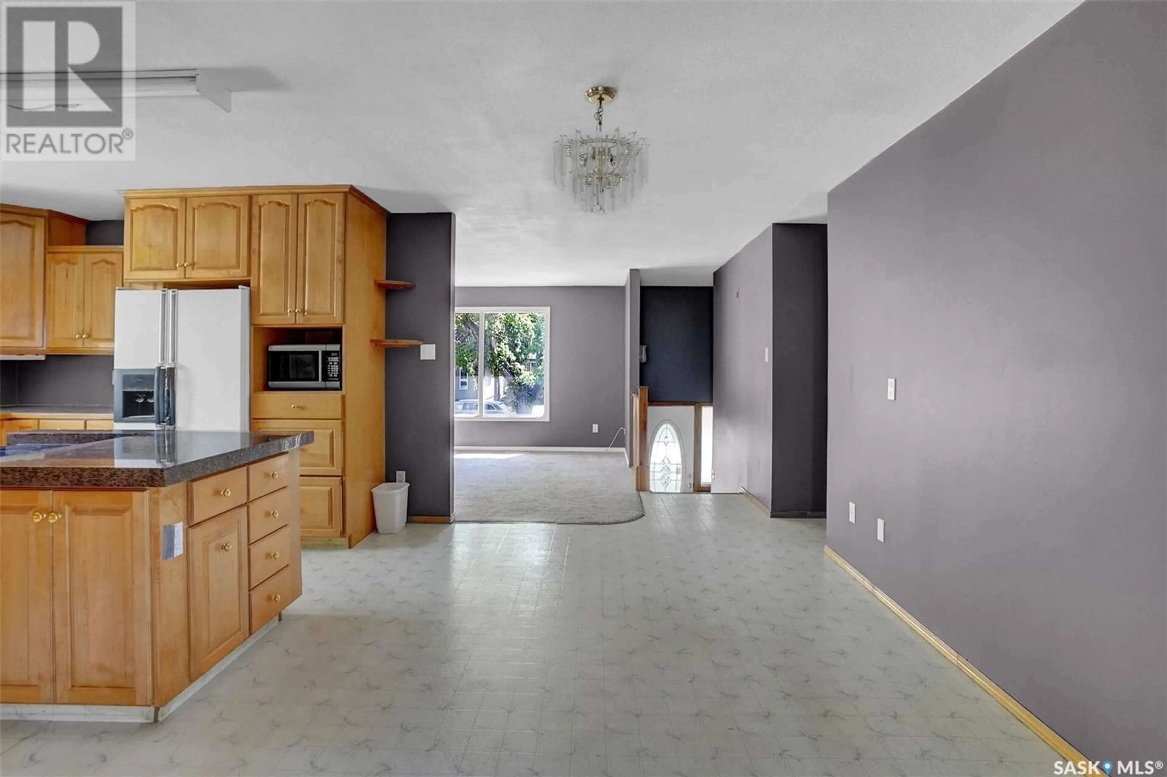 Open concept kitchen, ceramic/tile floor for 1560 ROTHWELL STREET, Regina Saskatchewan S4N2B6