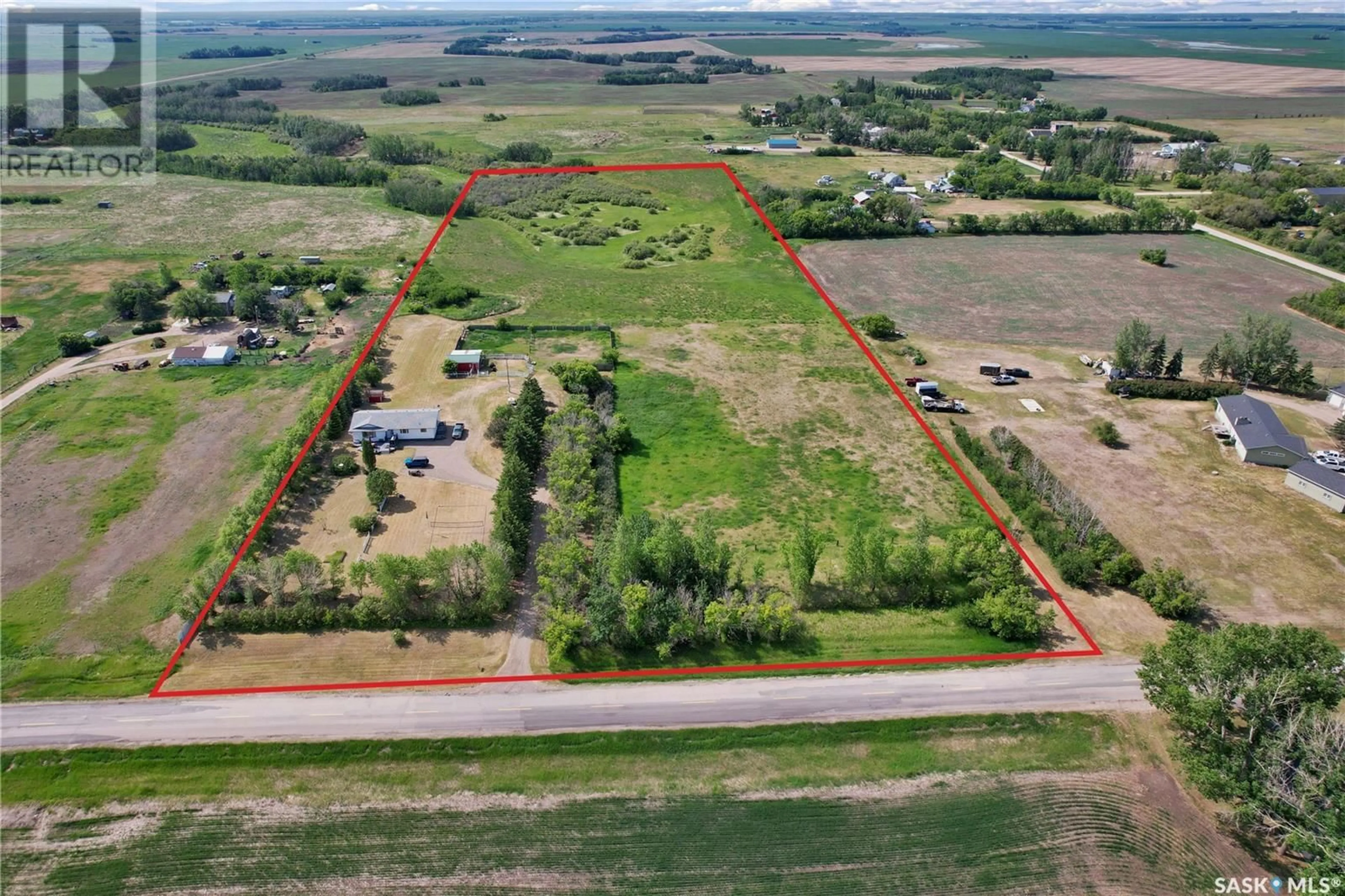 A pic from outside/outdoor area/front of a property/back of a property/a pic from drone, building for GRUENTHAL NOLIN ACREAGE, Rosthern Rm No. 403 Saskatchewan S0K3A0