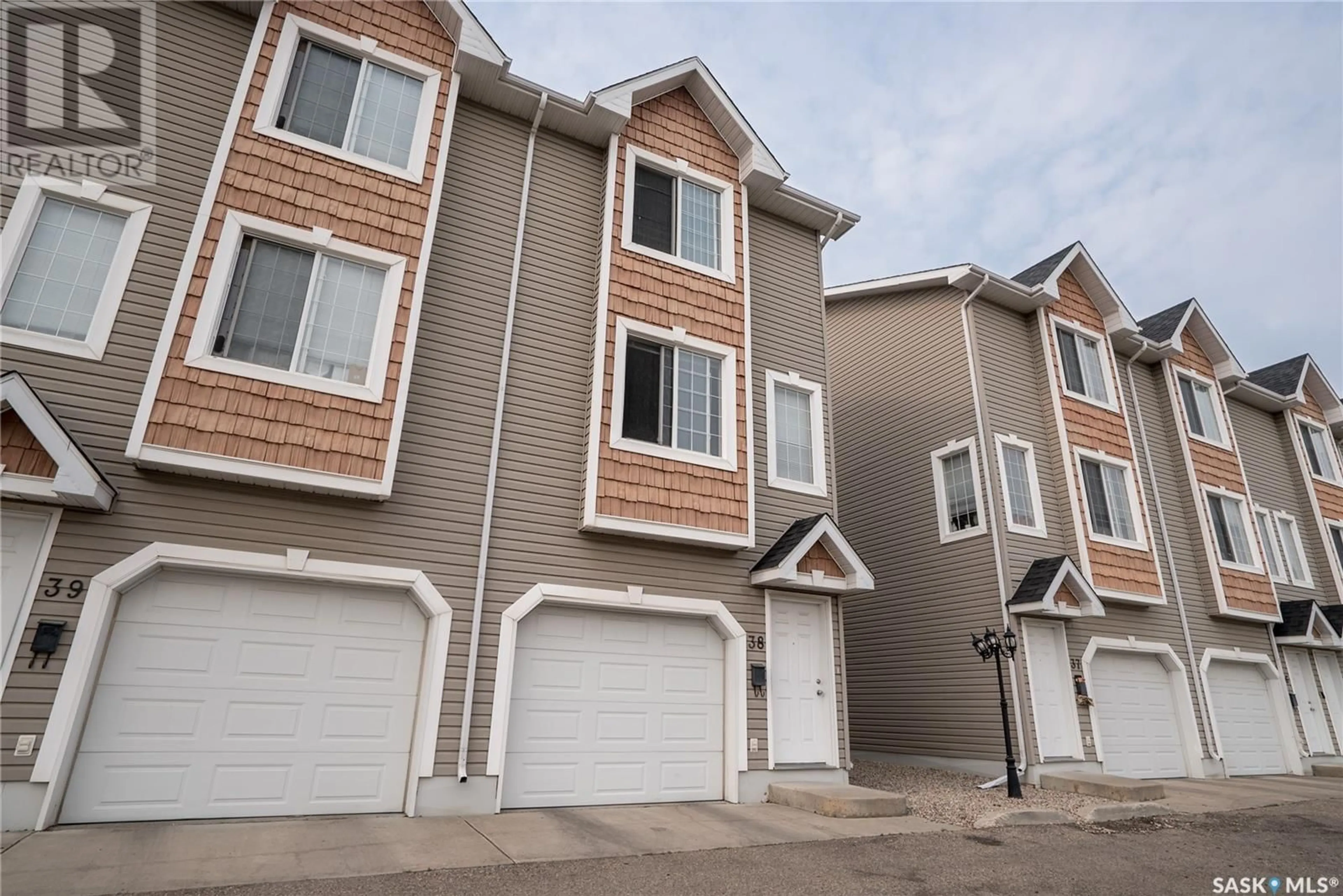 Unknown for 302 - 38 HEROLD ROAD, Saskatoon Saskatchewan S7V1J3