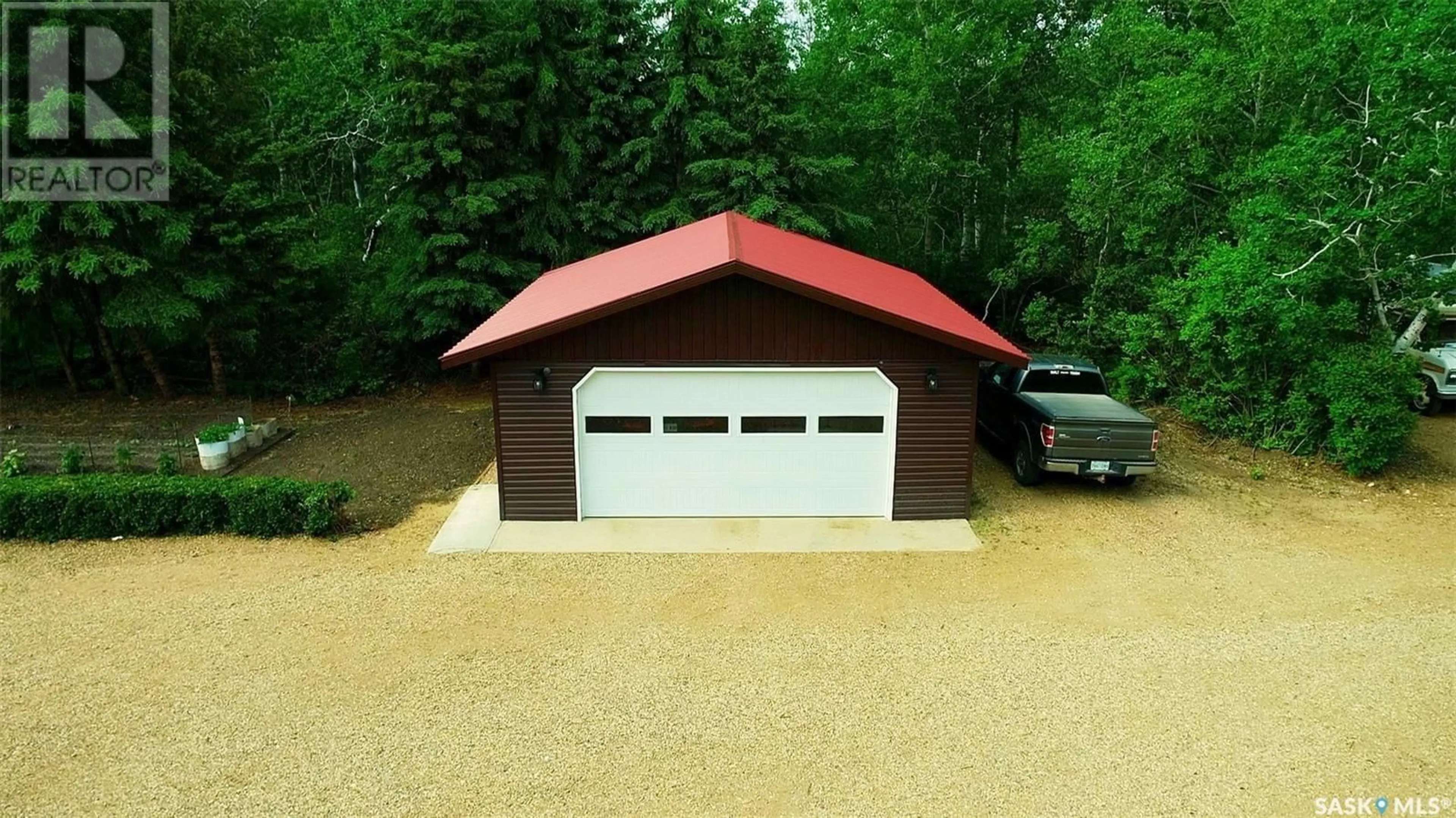 Indoor garage for 35 ACRE ACREAGE, Star City Rm No. 428 Saskatchewan S0E1A0
