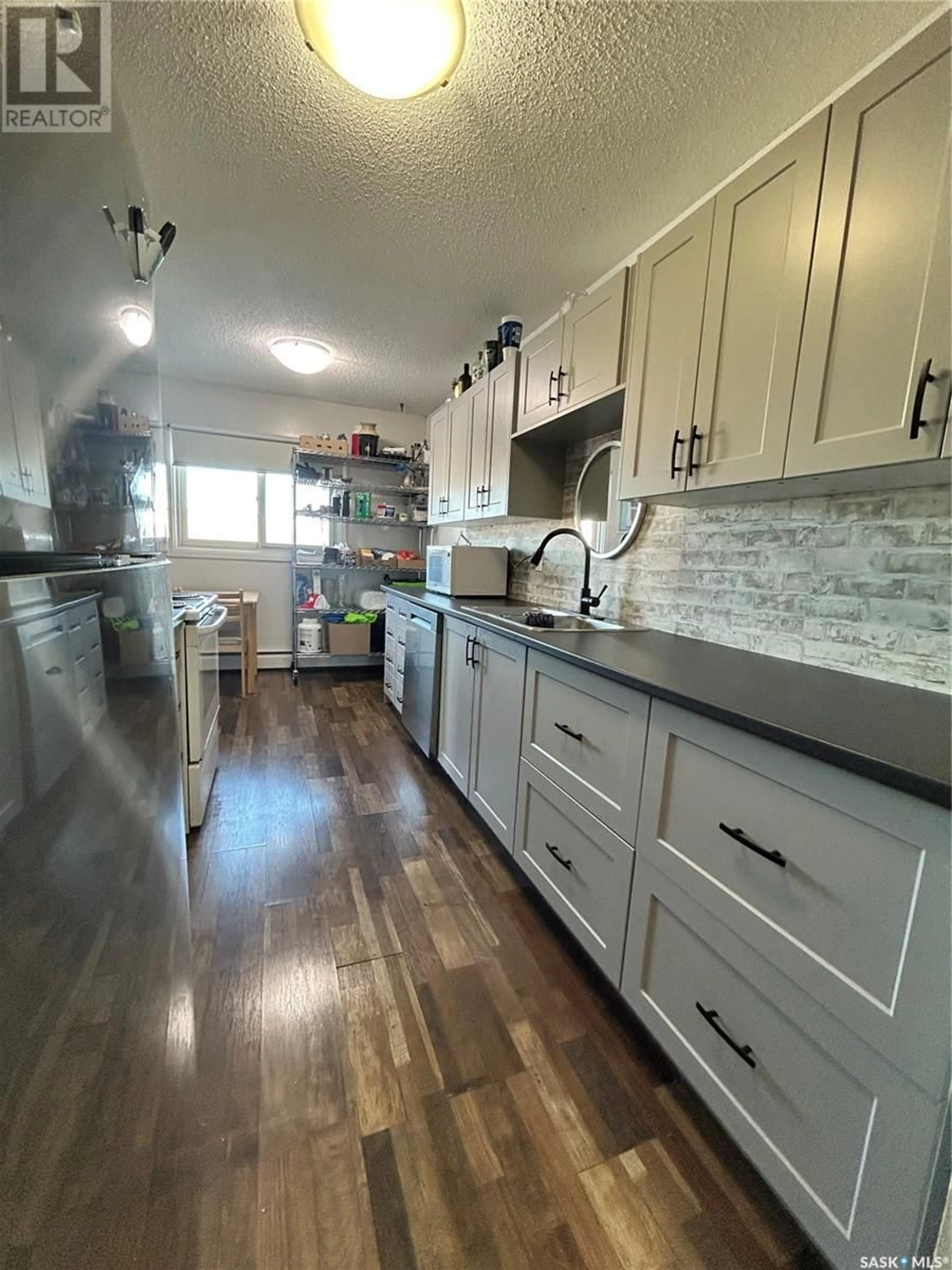 Open concept kitchen, unknown for 16 - 4505 RAE STREET, Regina Saskatchewan S4S3B2