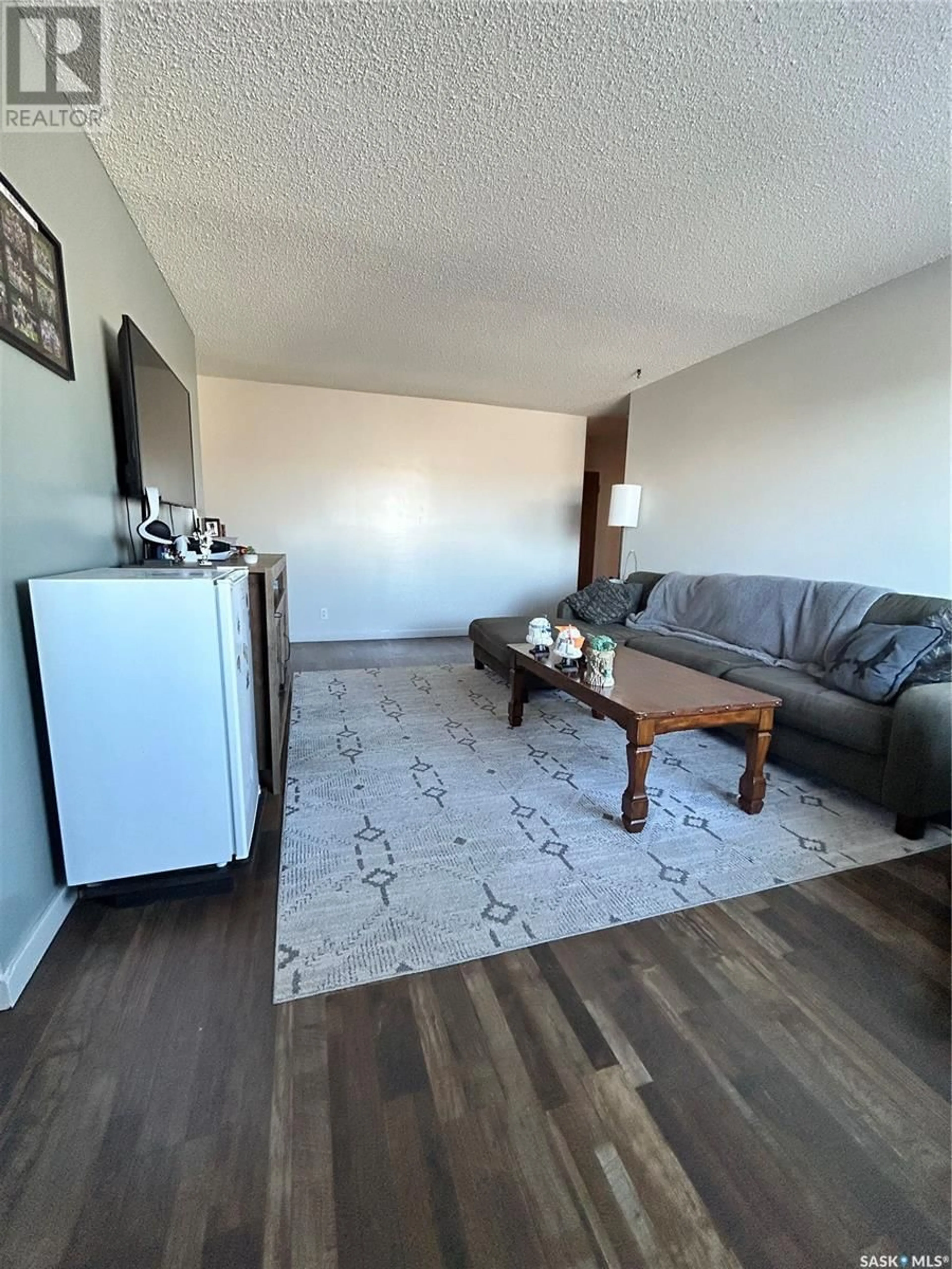 Living room with furniture, unknown for 16 - 4505 RAE STREET, Regina Saskatchewan S4S3B2