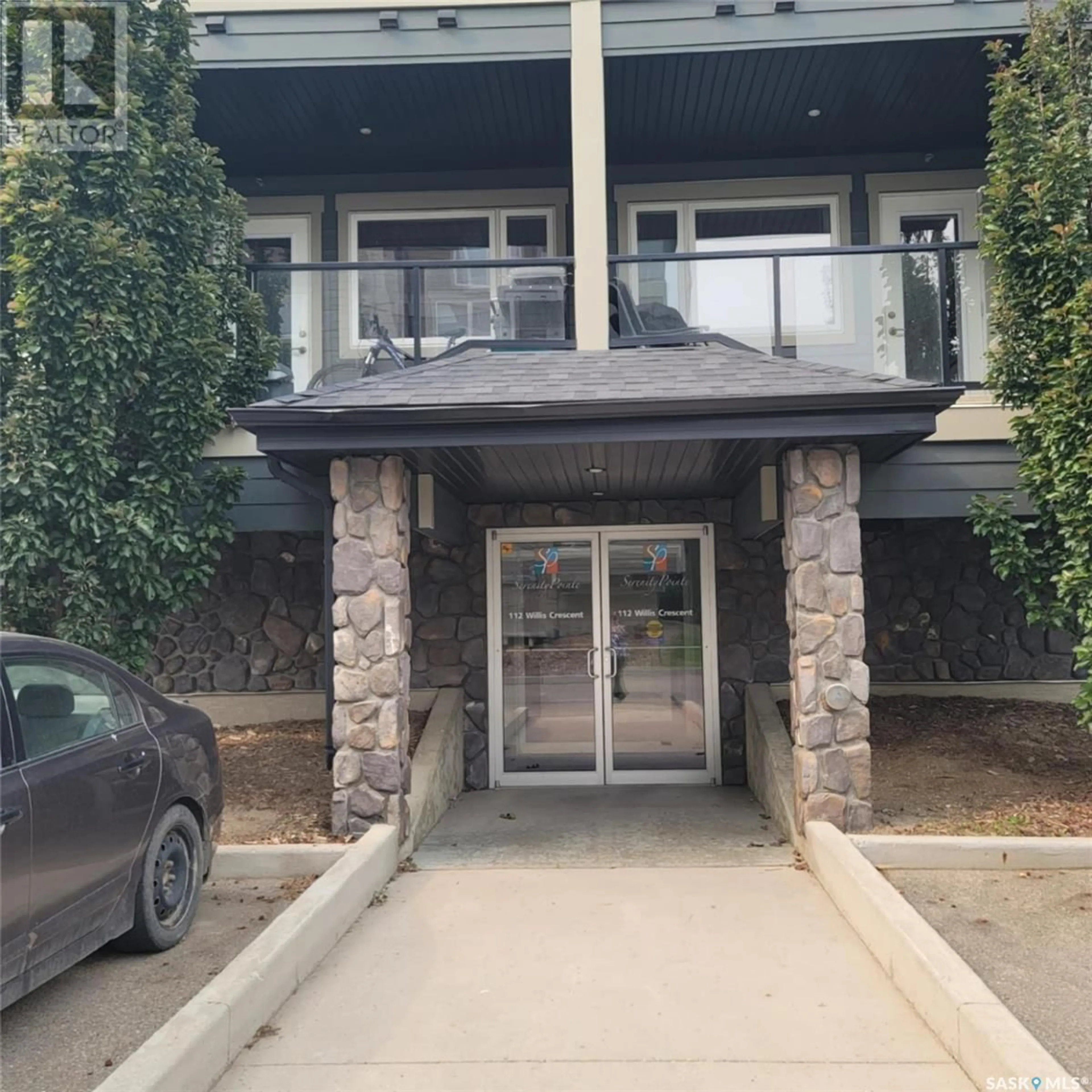 Indoor foyer for 6202 112 WILLIS CRESCENT, Saskatoon Saskatchewan S7T0N3