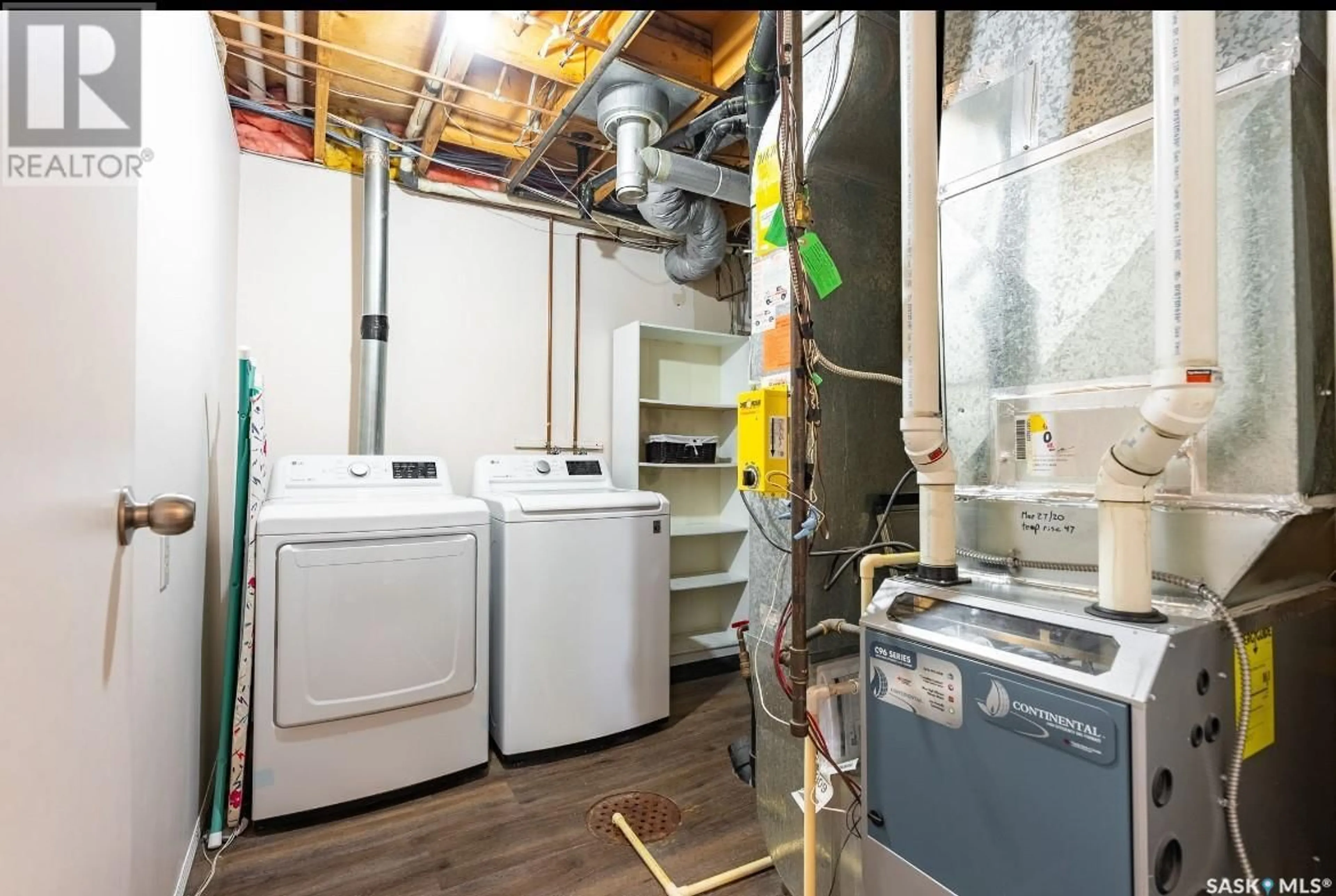Laundry room for 178 WHITESHORE CRESCENT, Saskatoon Saskatchewan S7J3W5