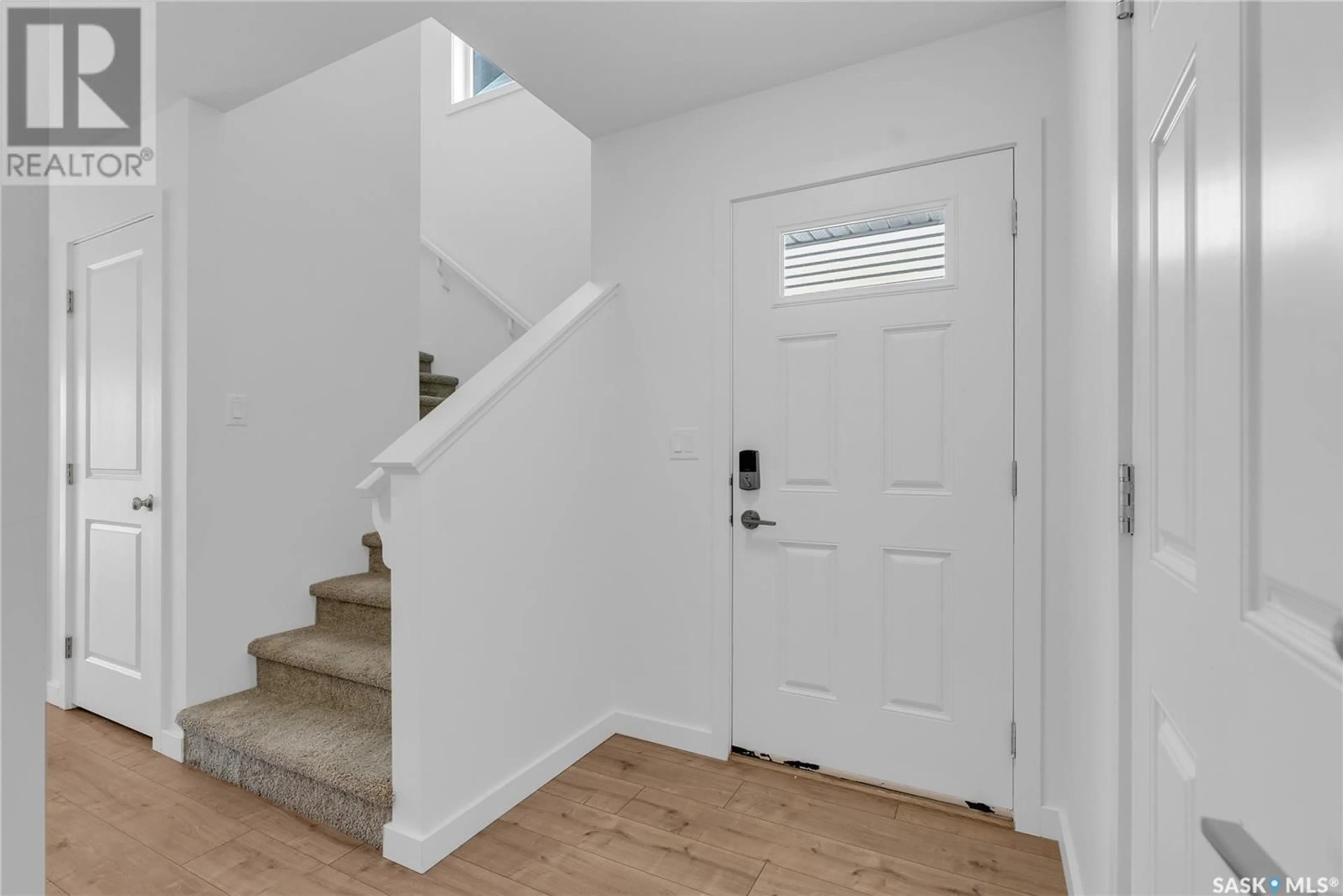 Indoor entryway for 134 COWESSESS ROAD, Saskatoon Saskatchewan S7V1S3