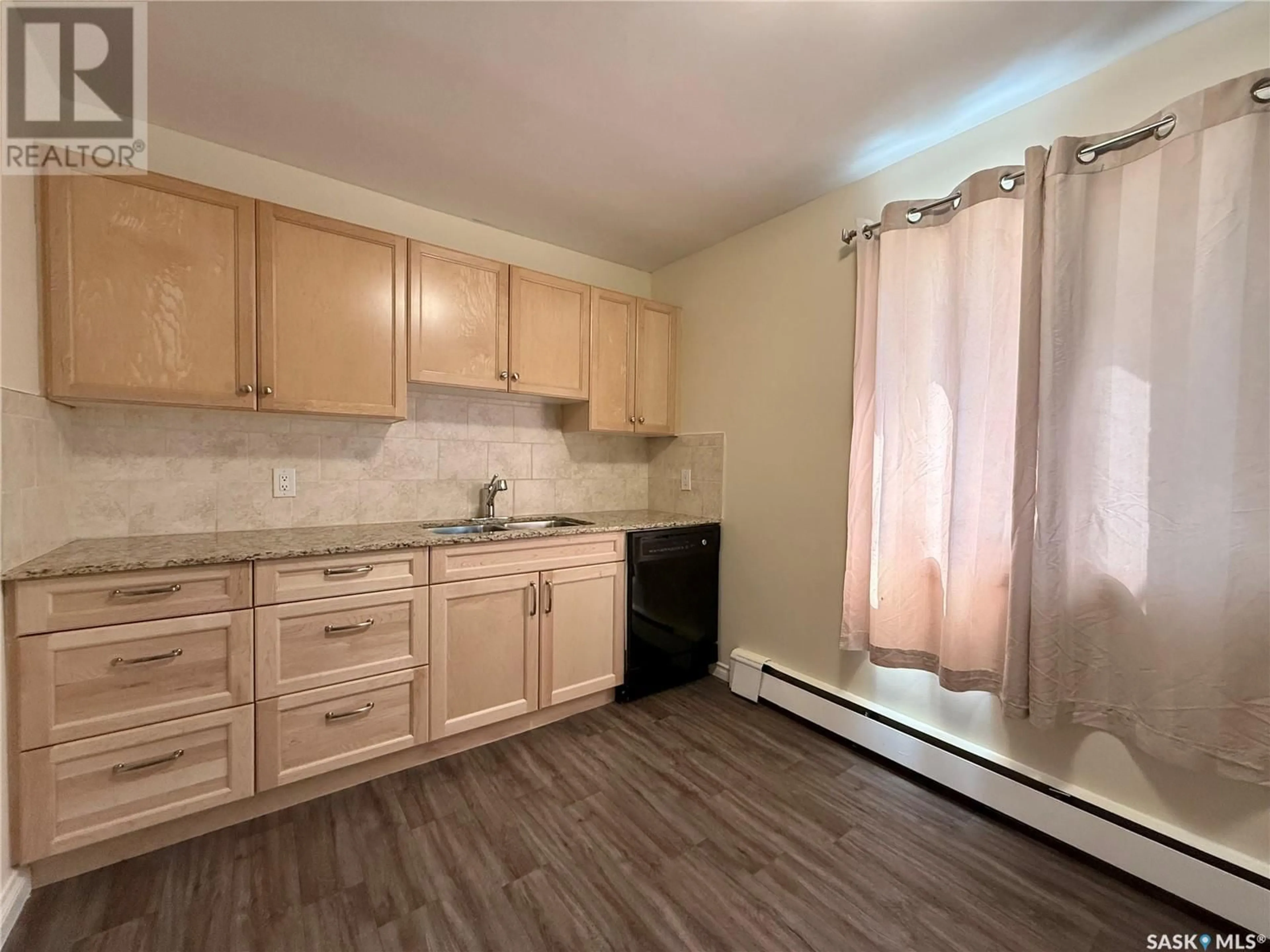 Unknown for 2320 13TH AVENUE, Regina Saskatchewan S4P0V7