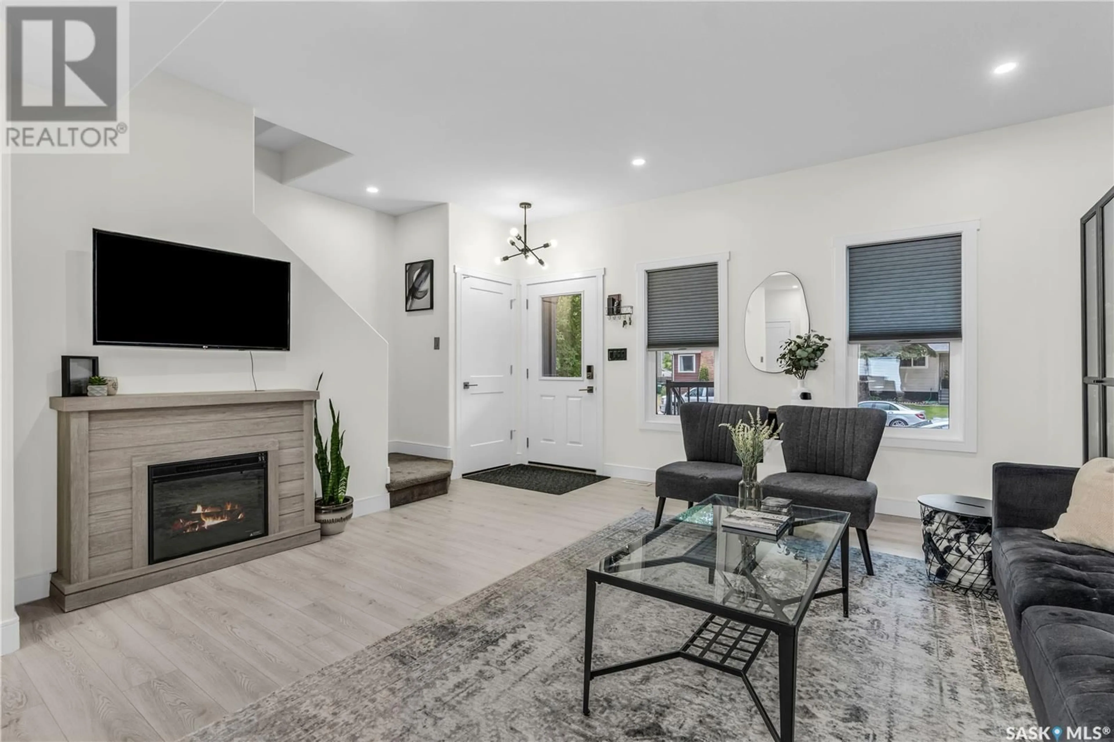 Living room with furniture, unknown for 105A EVANS STREET, Saskatoon Saskatchewan S7N2B1